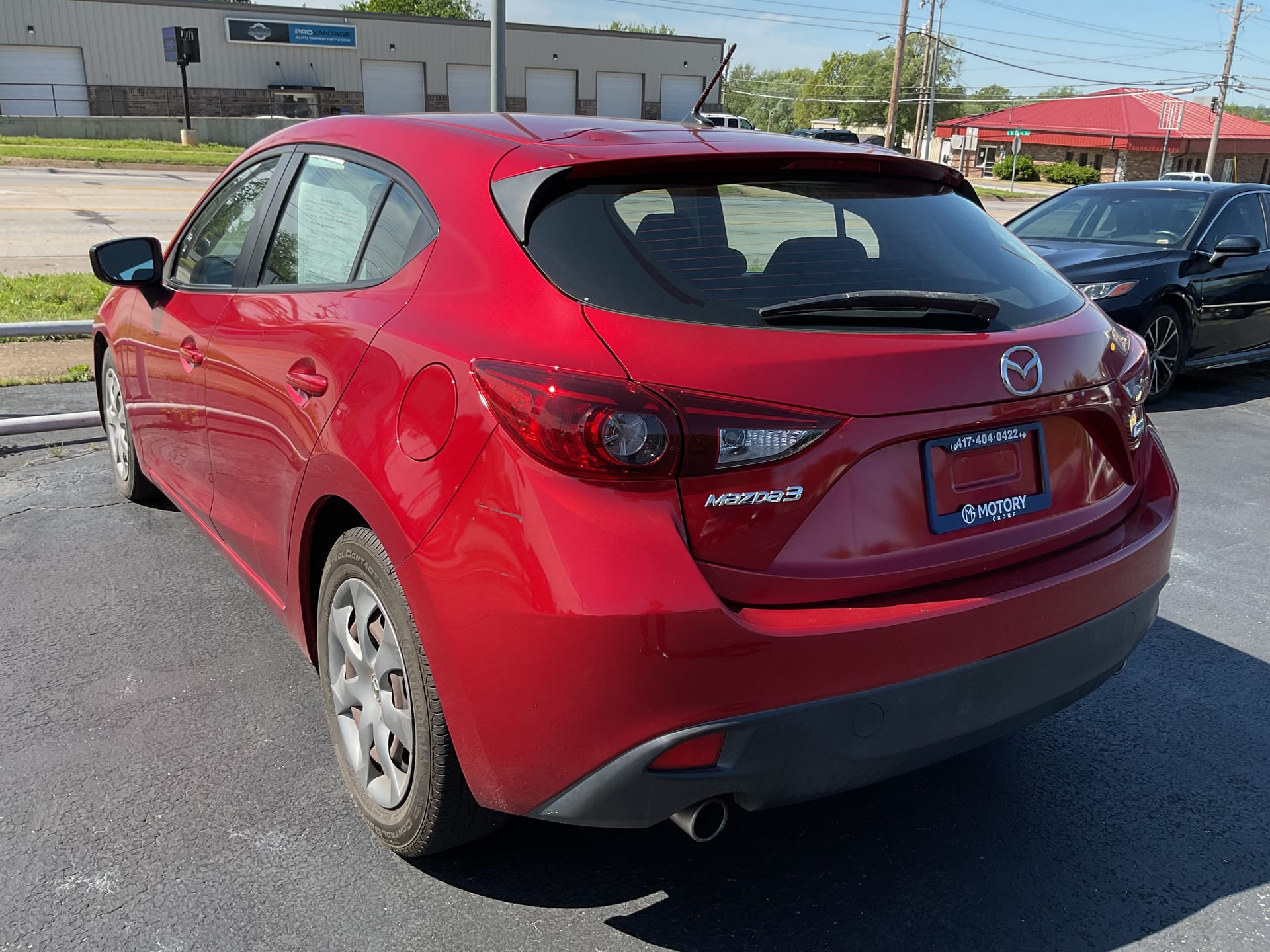 2014 MAZDA MAZDA3 - Gallery Image