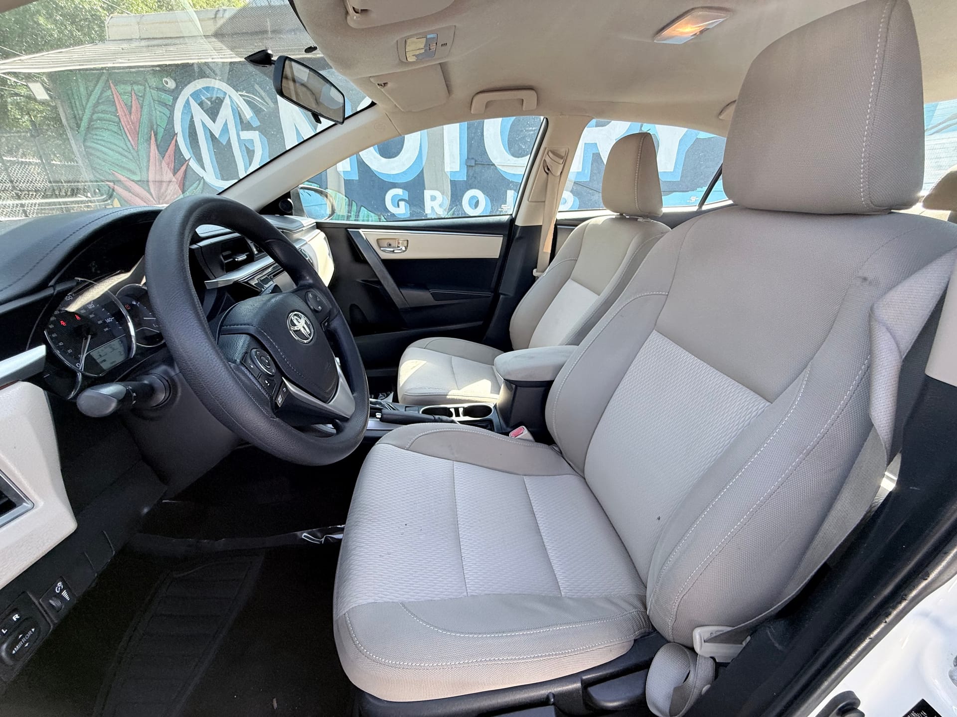 2019 TOYOTA COROLLA - Gallery Image
