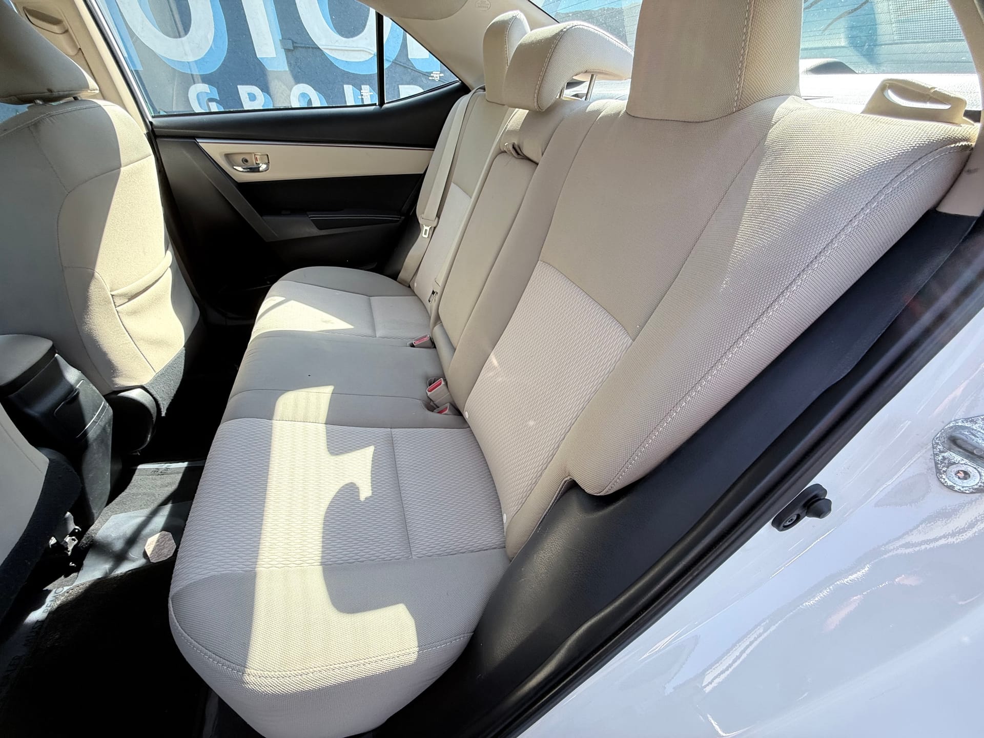 2019 TOYOTA COROLLA - Gallery Image