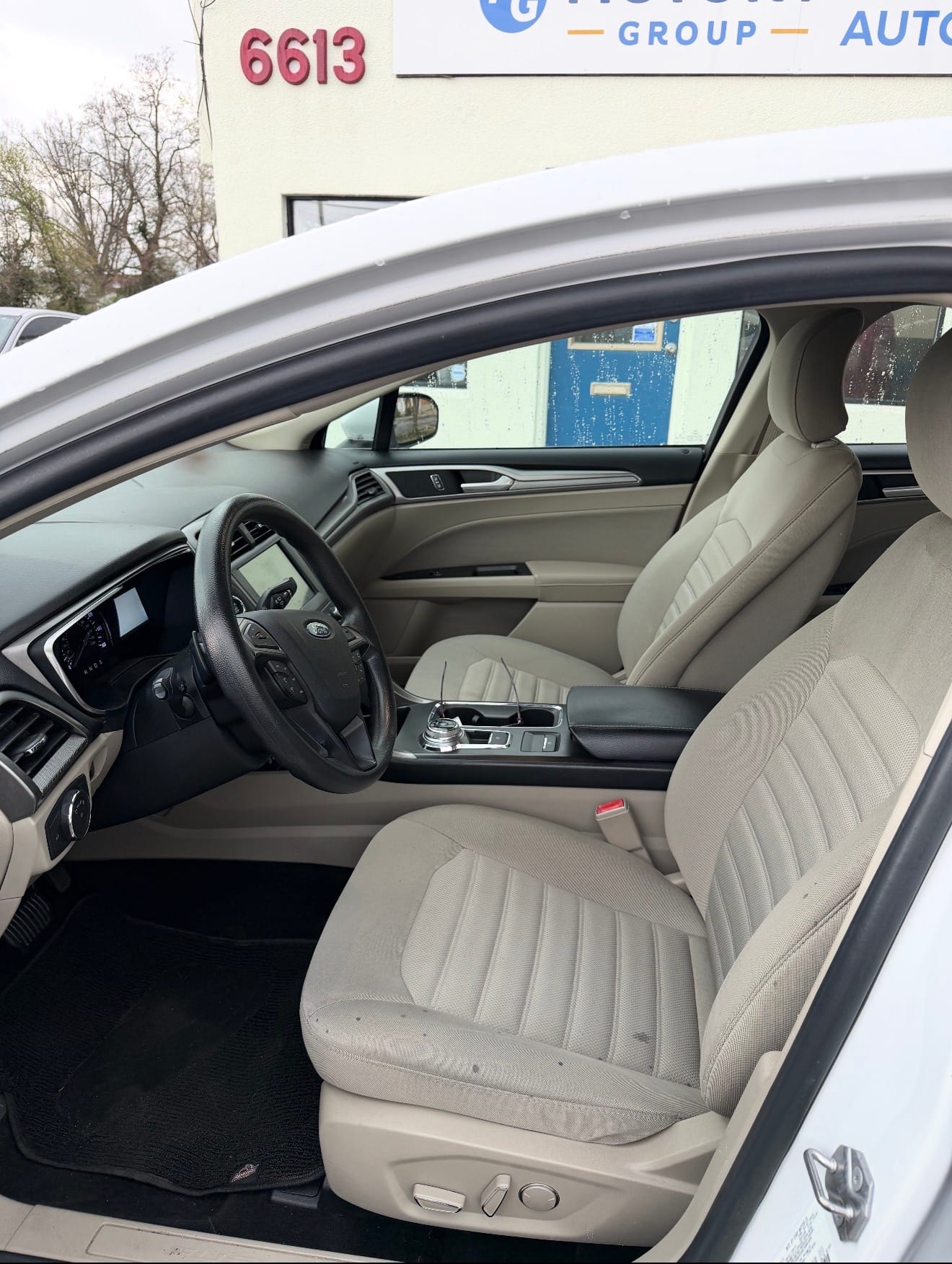 2019 FORD FUSION - Gallery Image