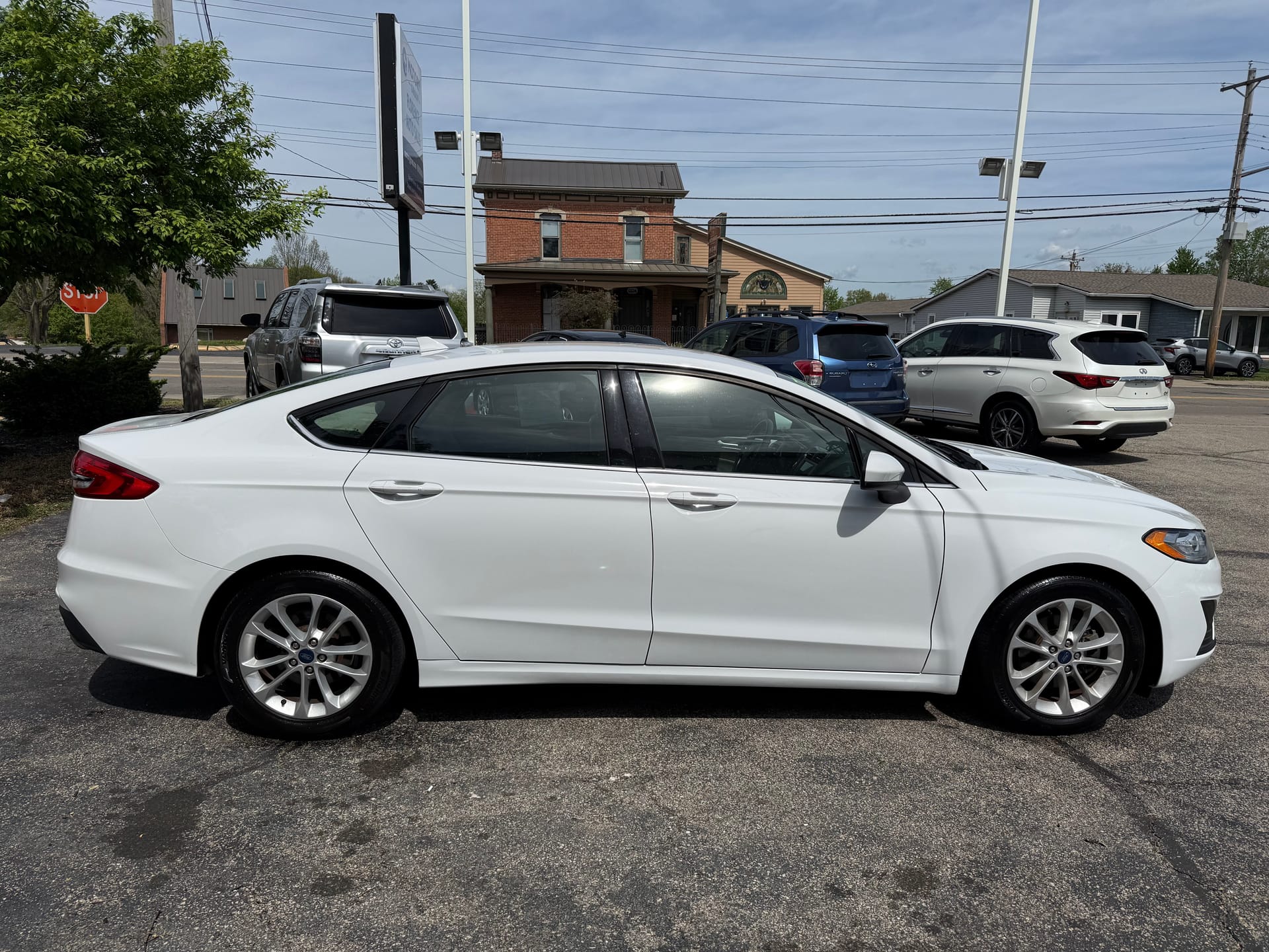 2019 FORD FUSION - Gallery Image