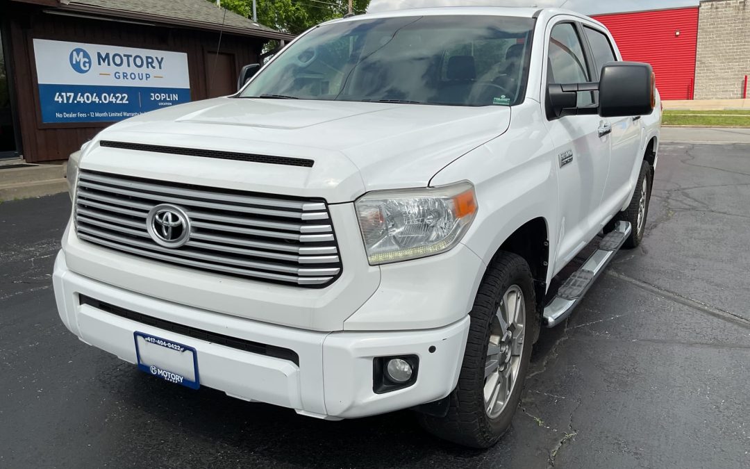 2016 TOYOTA TUNDRA