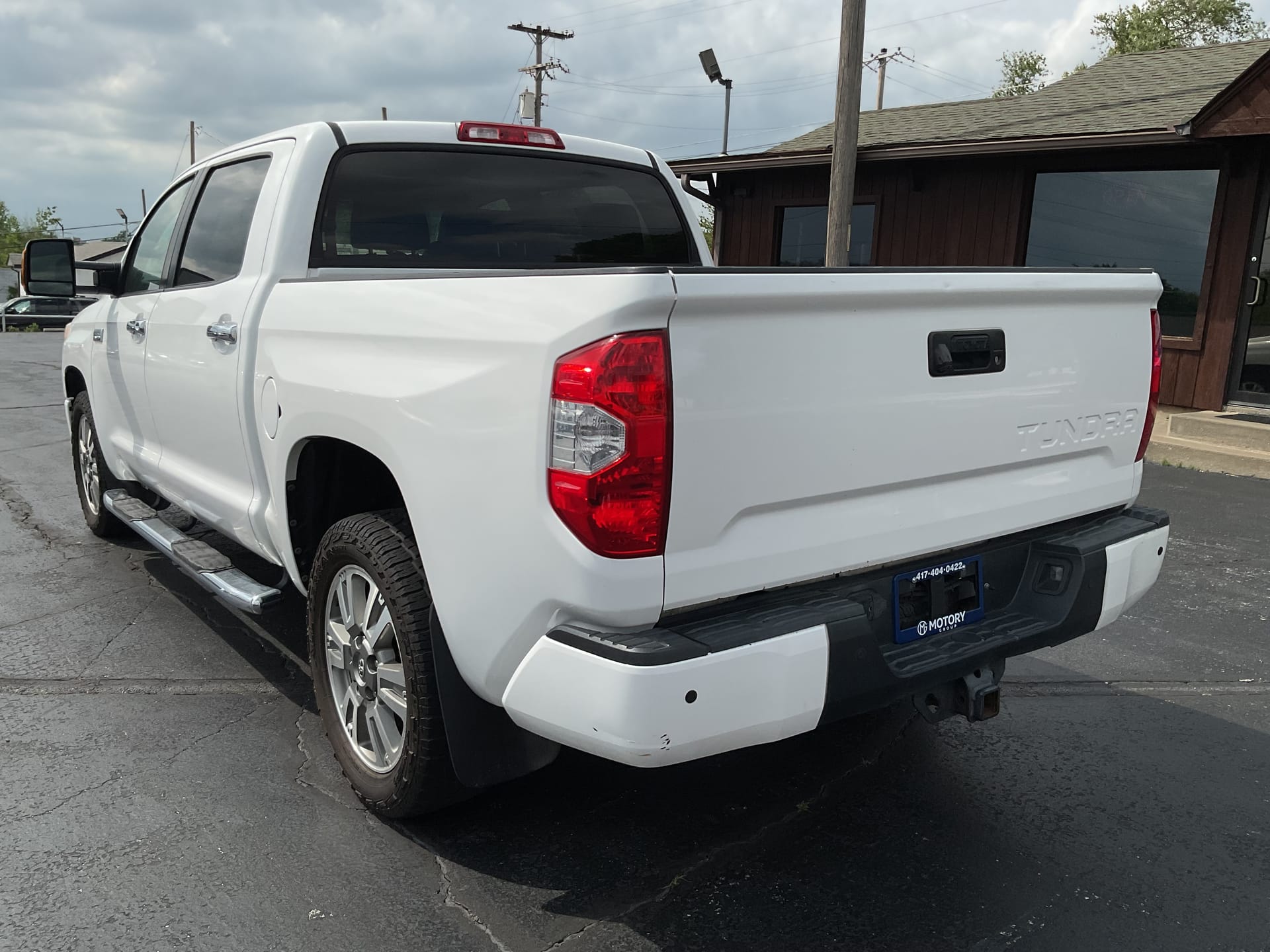 2016 TOYOTA TUNDRA - Gallery Image
