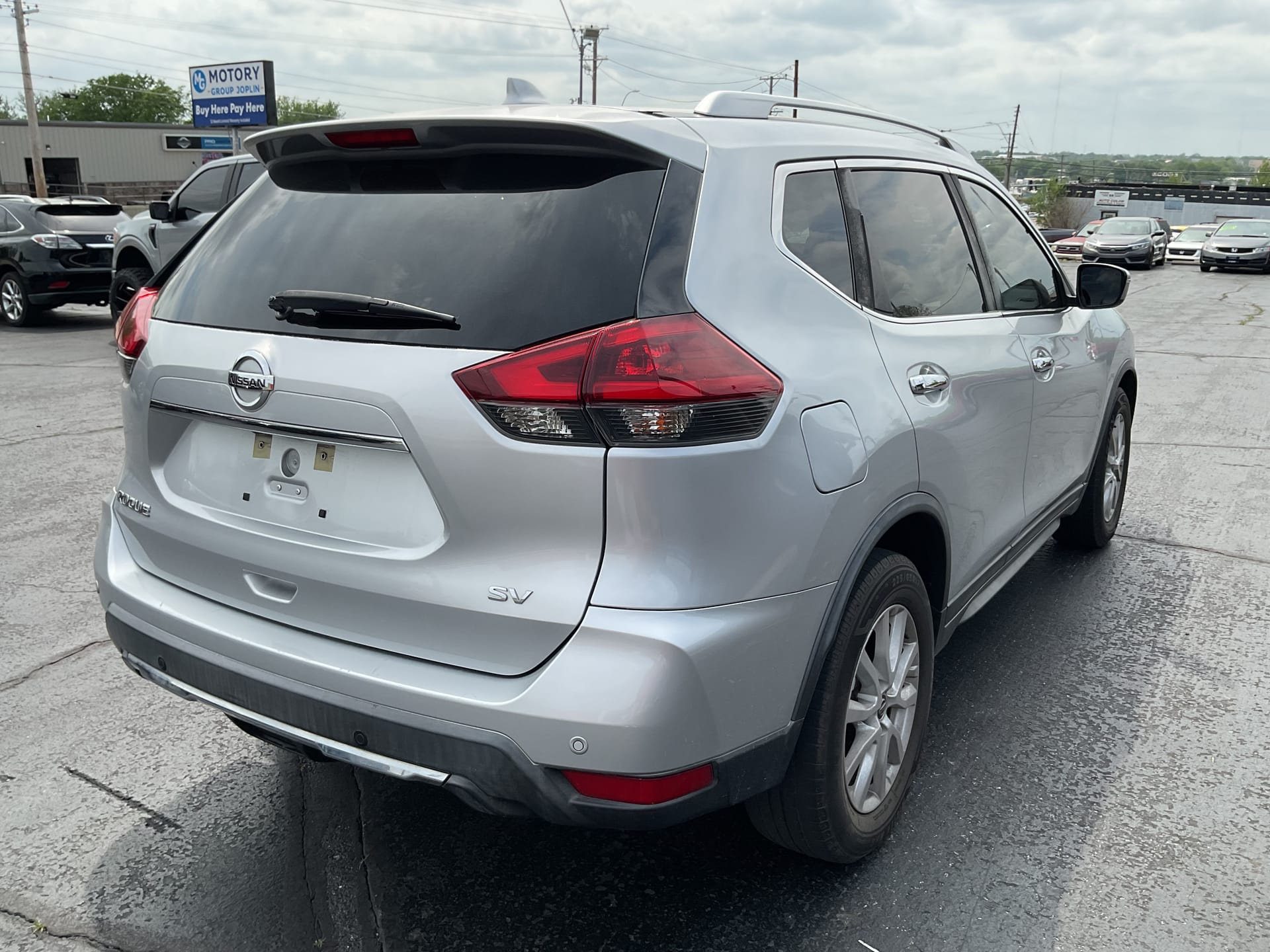 2019 NISSAN ROGUE - Gallery Image