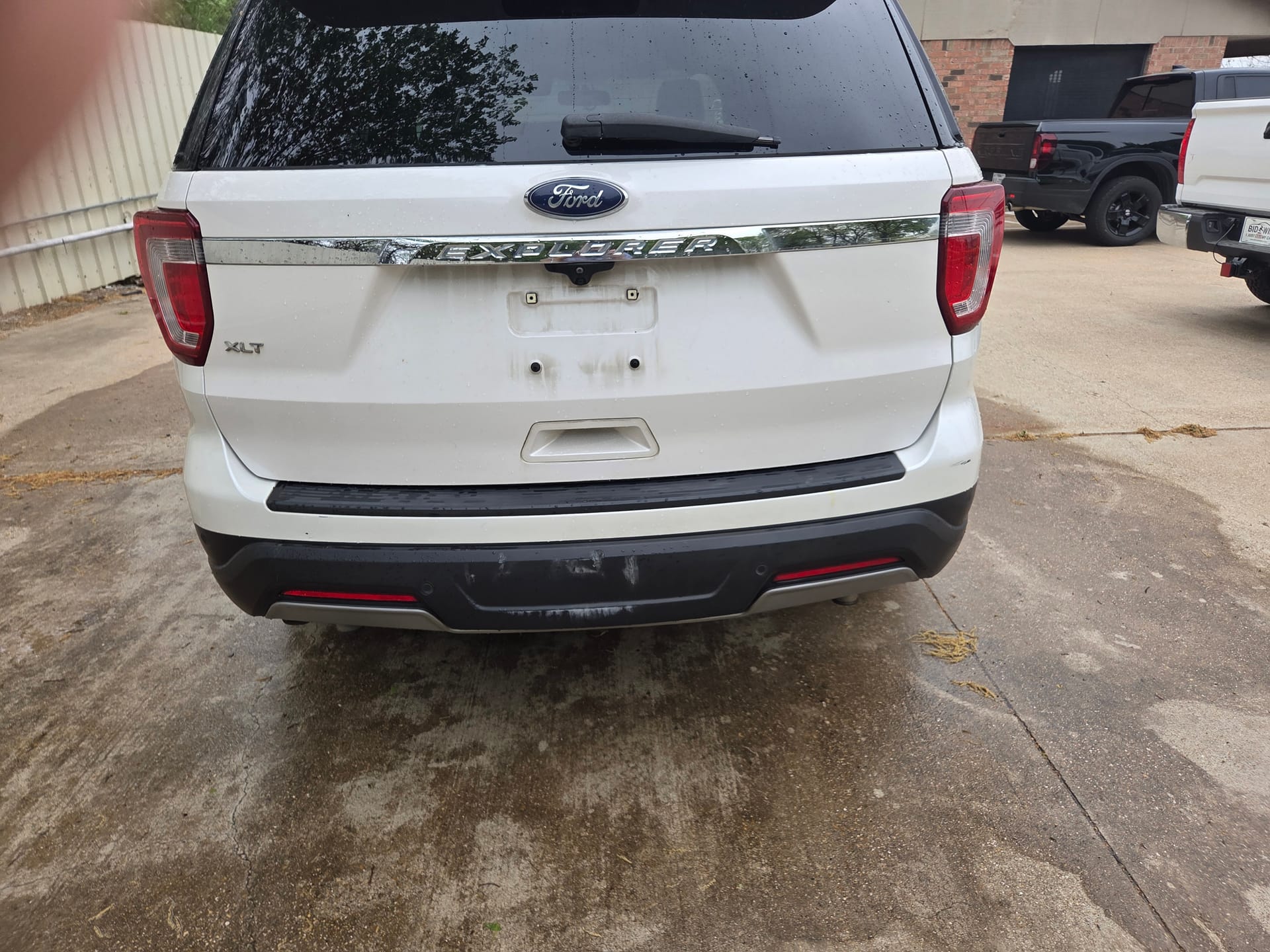 2019 FORD EXPLORER - Gallery Image