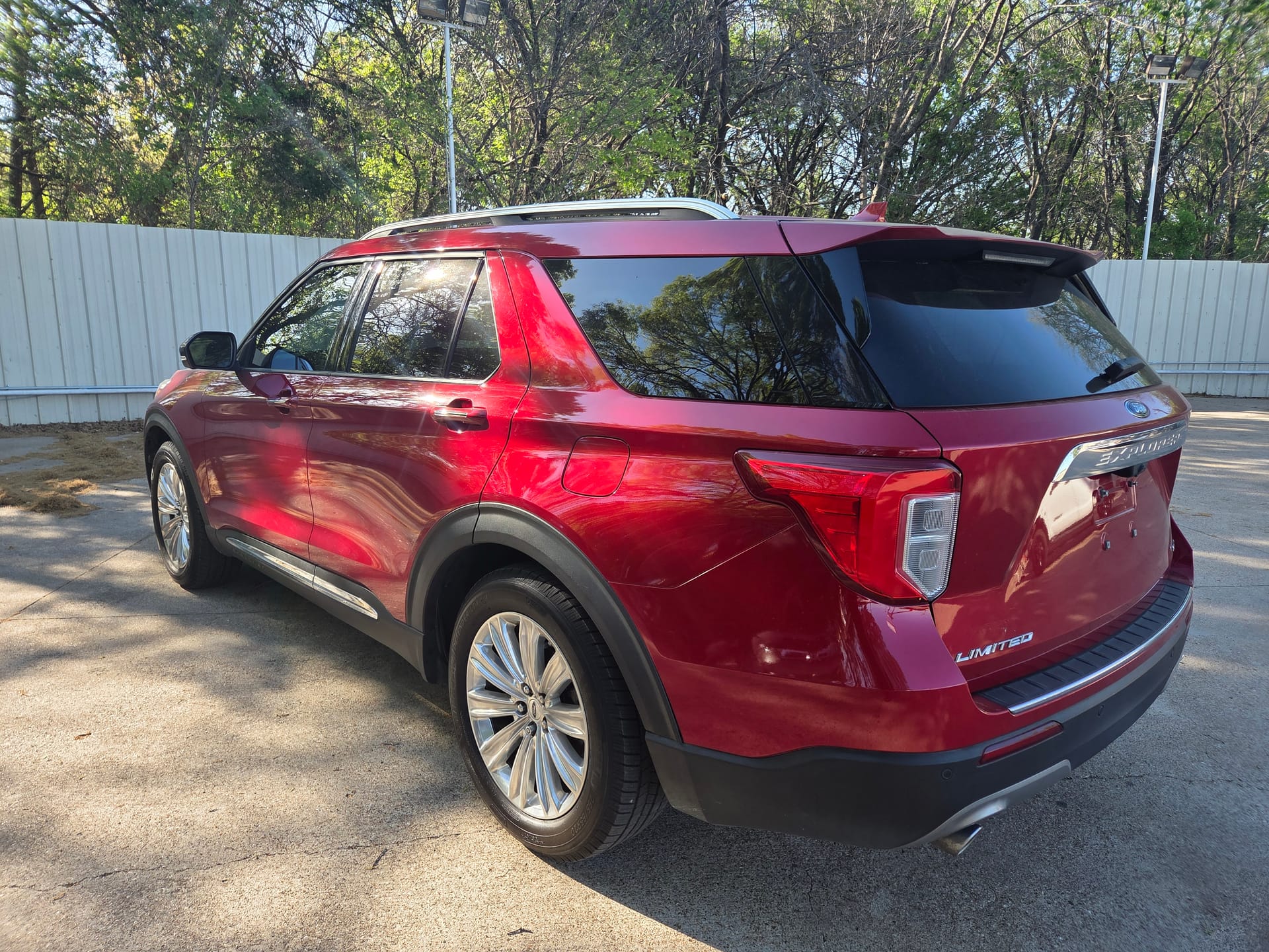 2020 FORD EXPLORER - Gallery Image
