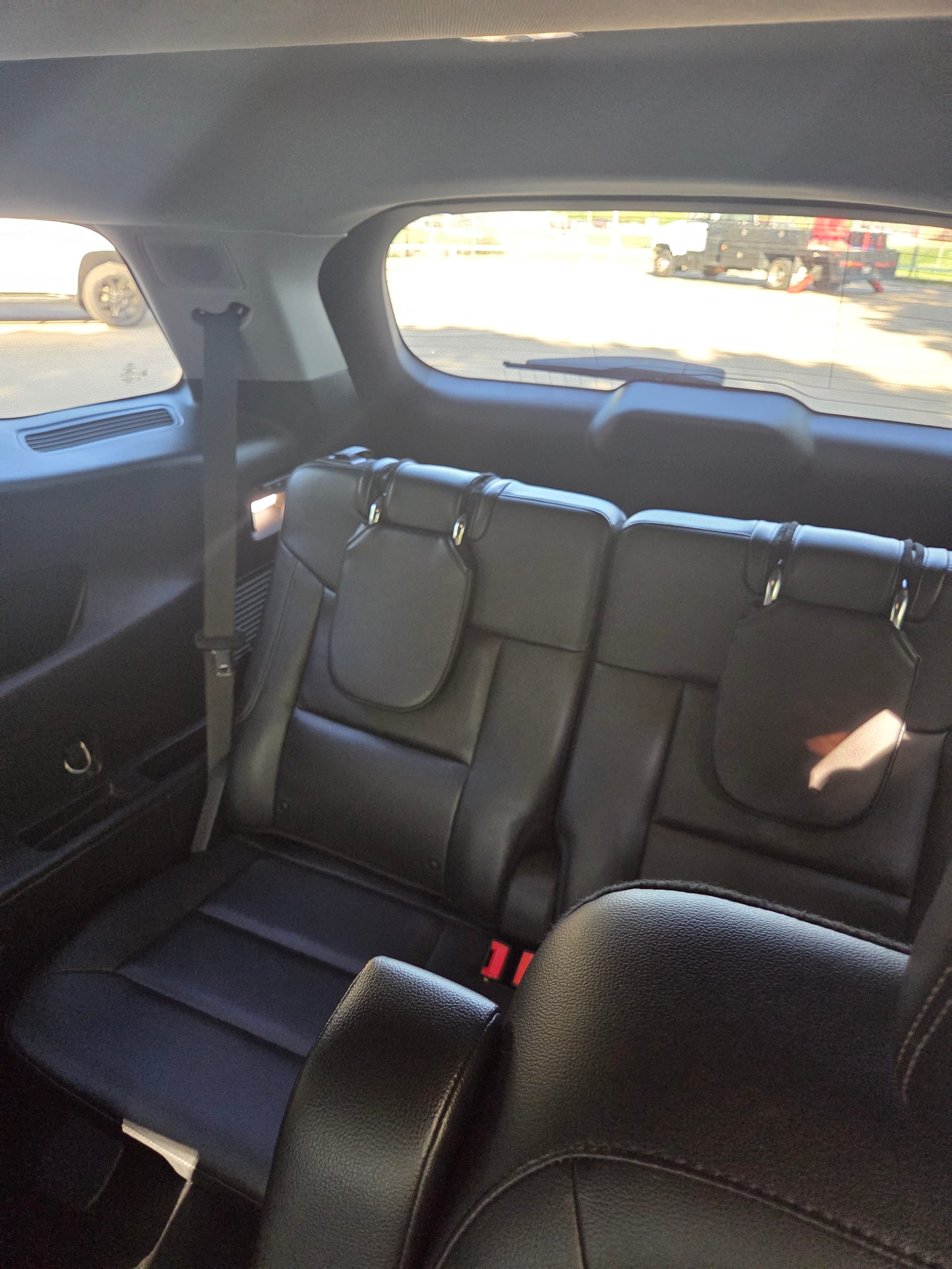 2020 FORD EXPLORER - Gallery Image