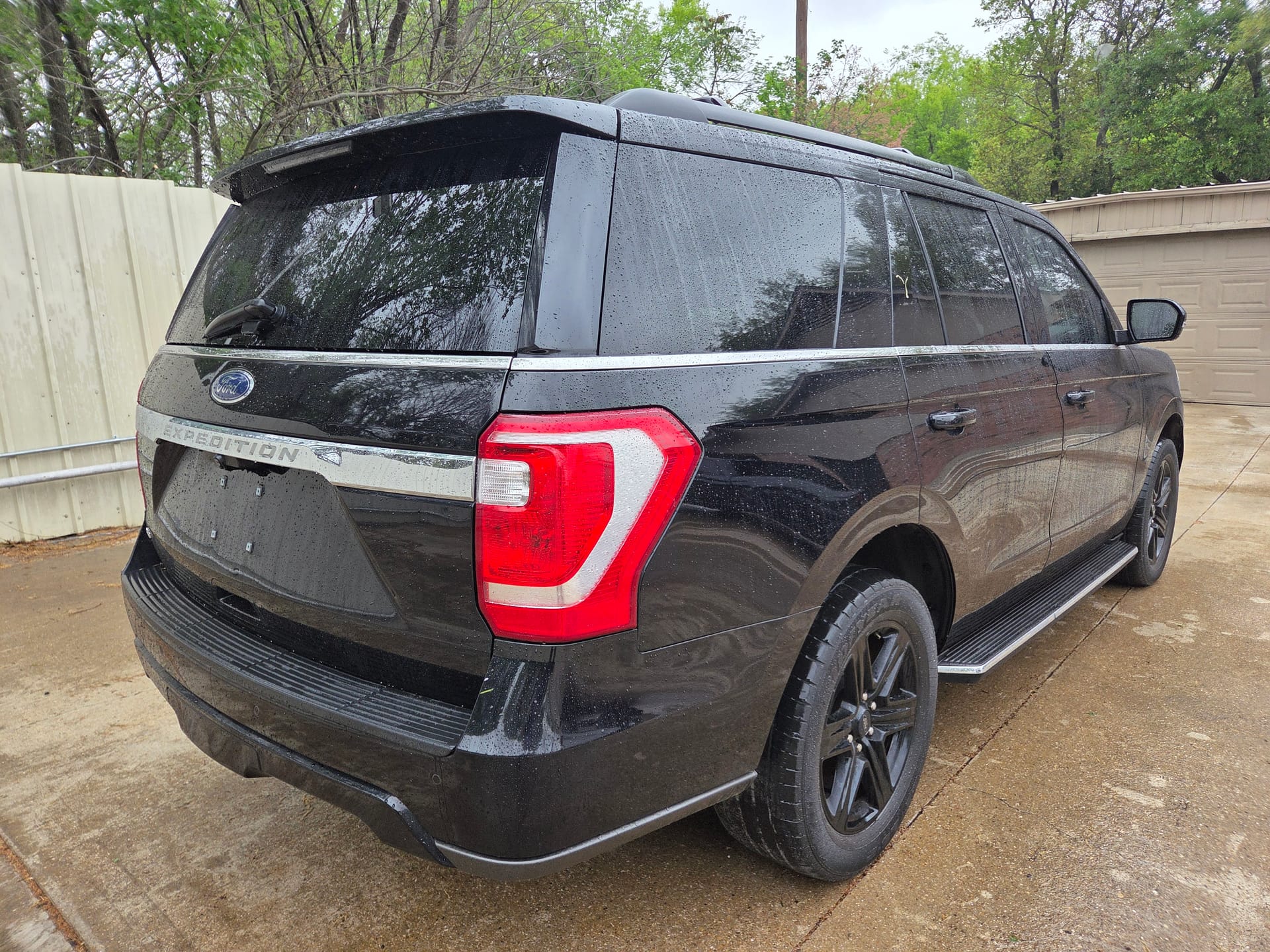 2021 FORD EXPEDITION - Gallery Image