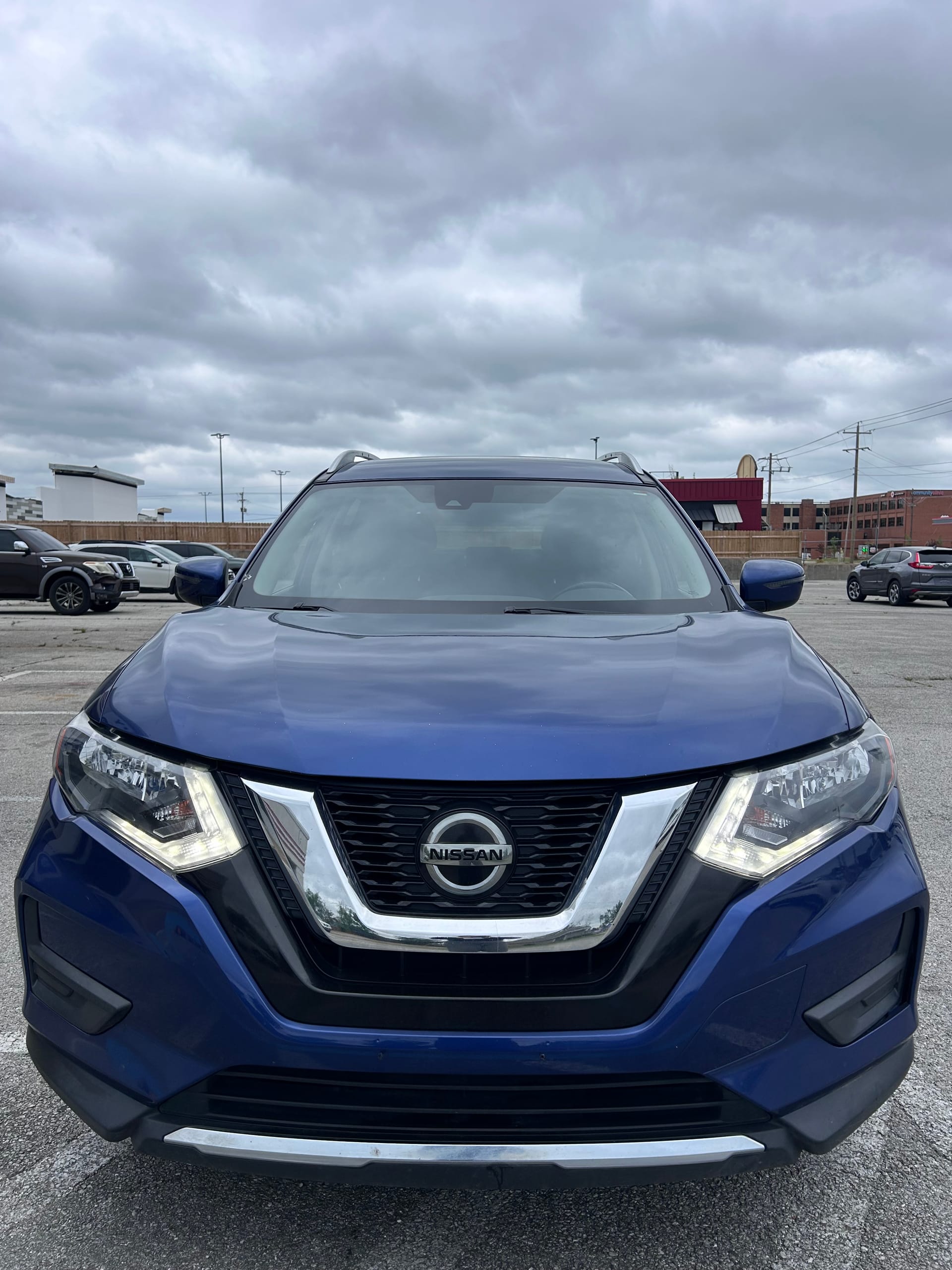 2019 NISSAN ROGUE - Gallery Image