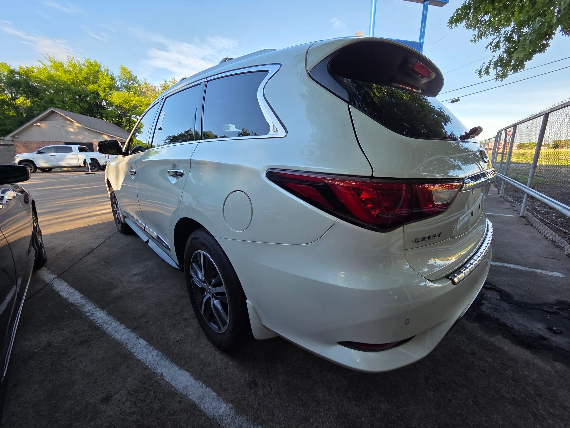 2017 INFINITI QX60 - Gallery Image