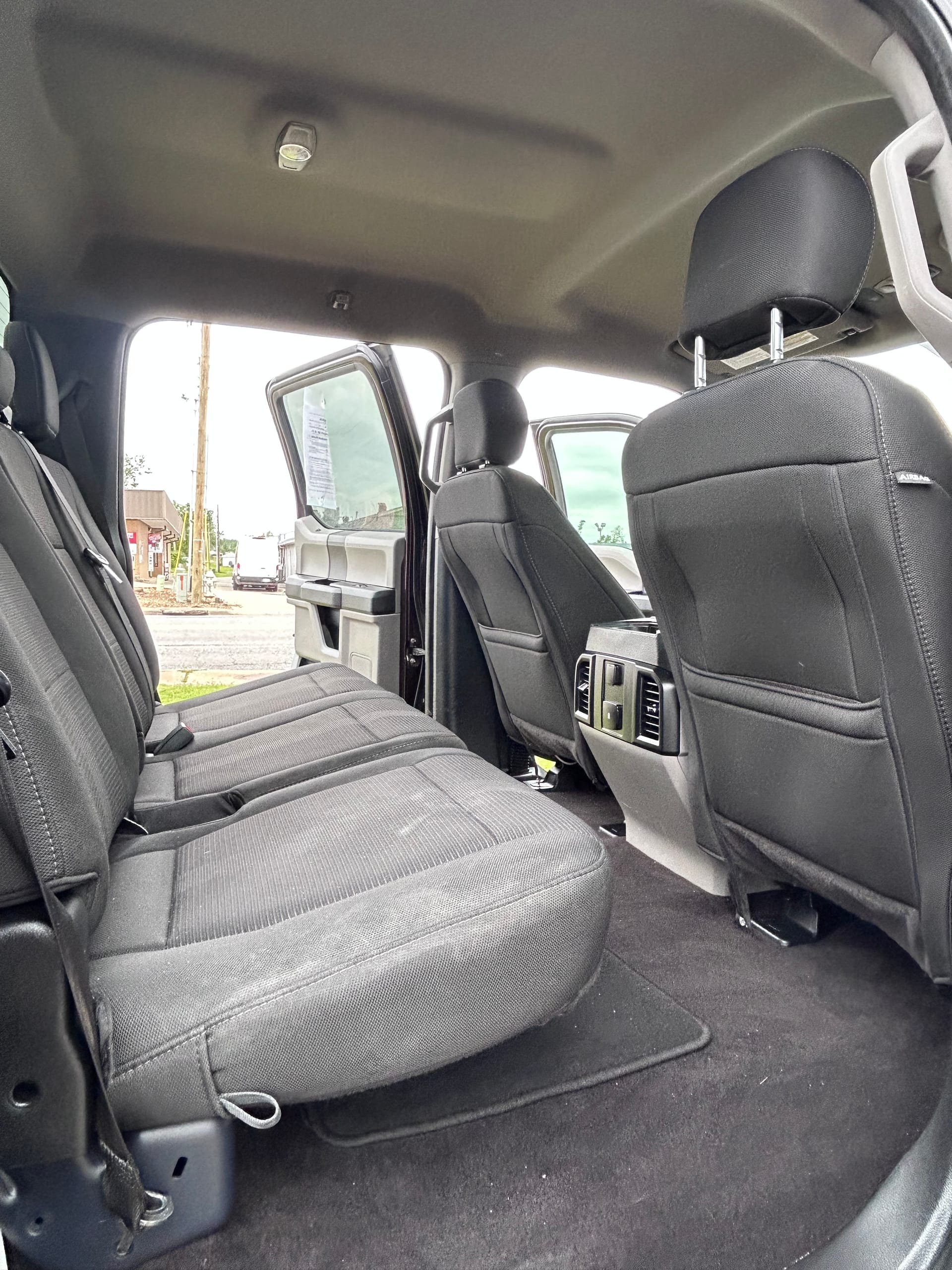 2019 FORD F-150 - Gallery Image