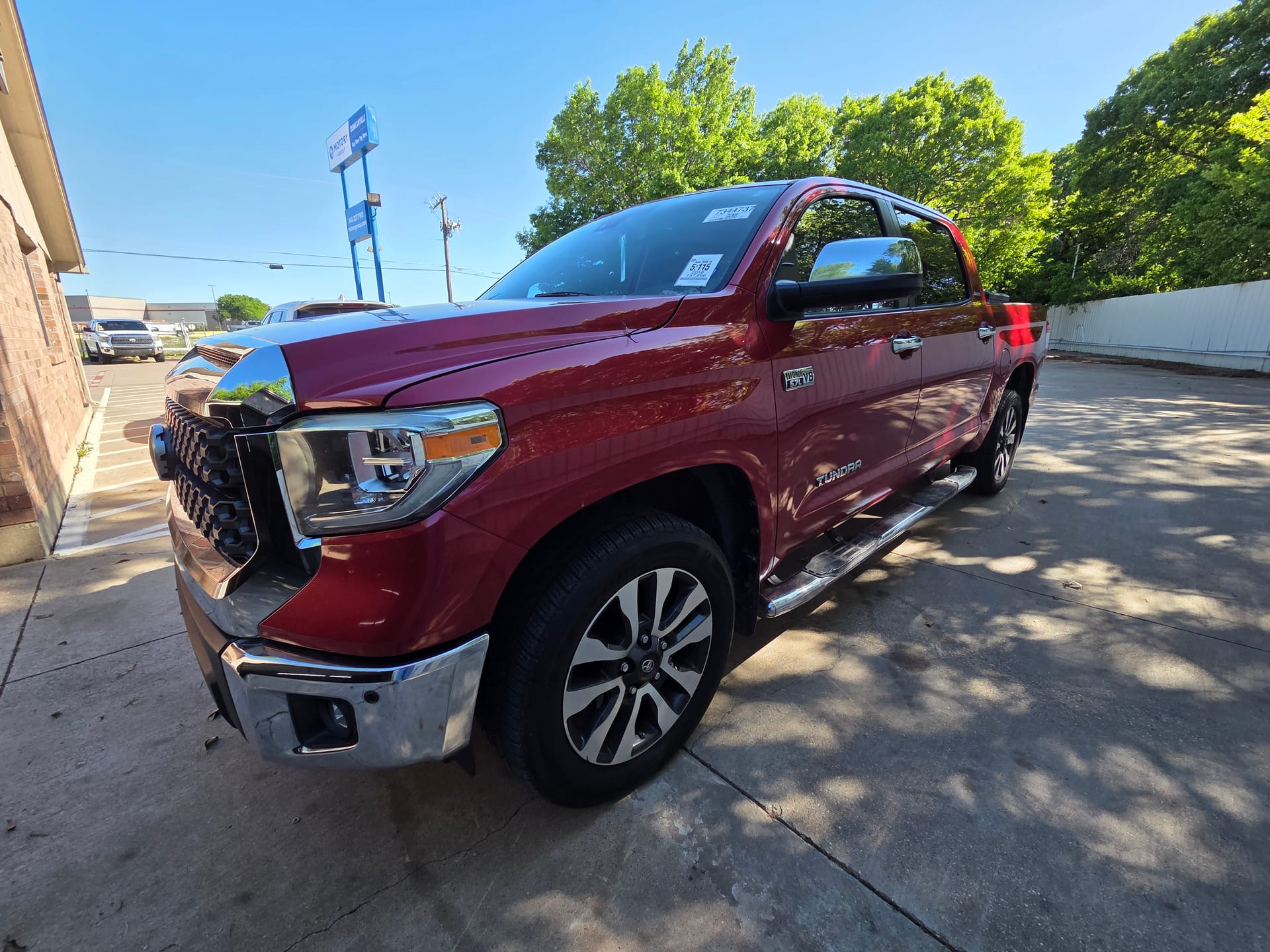 2018 TOYOTA TUNDRA - Gallery Image
