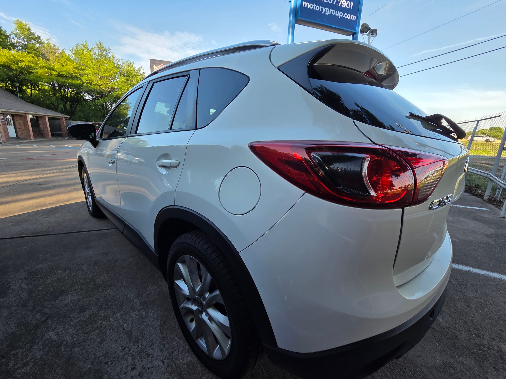 2015 MAZDA CX-5 - Gallery Image