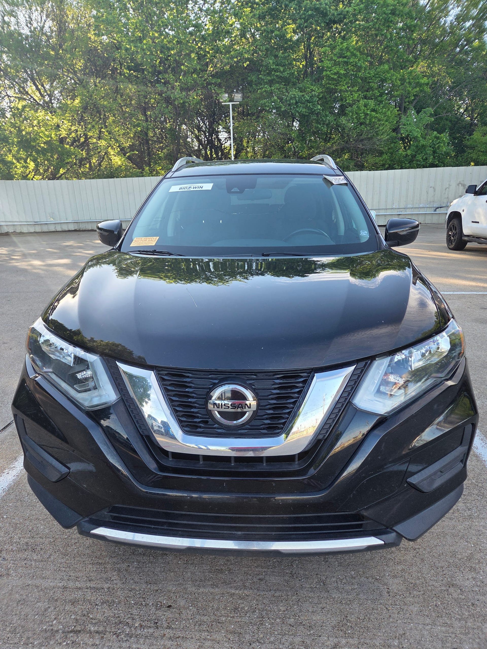 2020 NISSAN ROGUE - Gallery Image