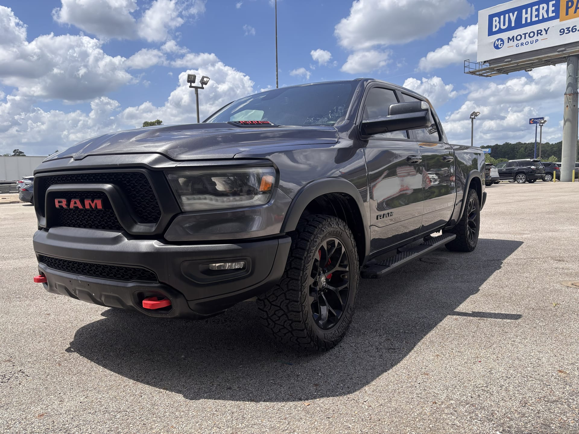 2019 RAM 1500 - Gallery Image