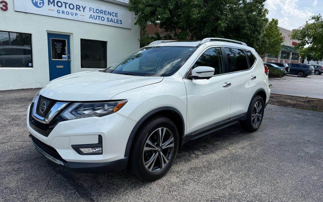 2017 NISSAN ROGUE