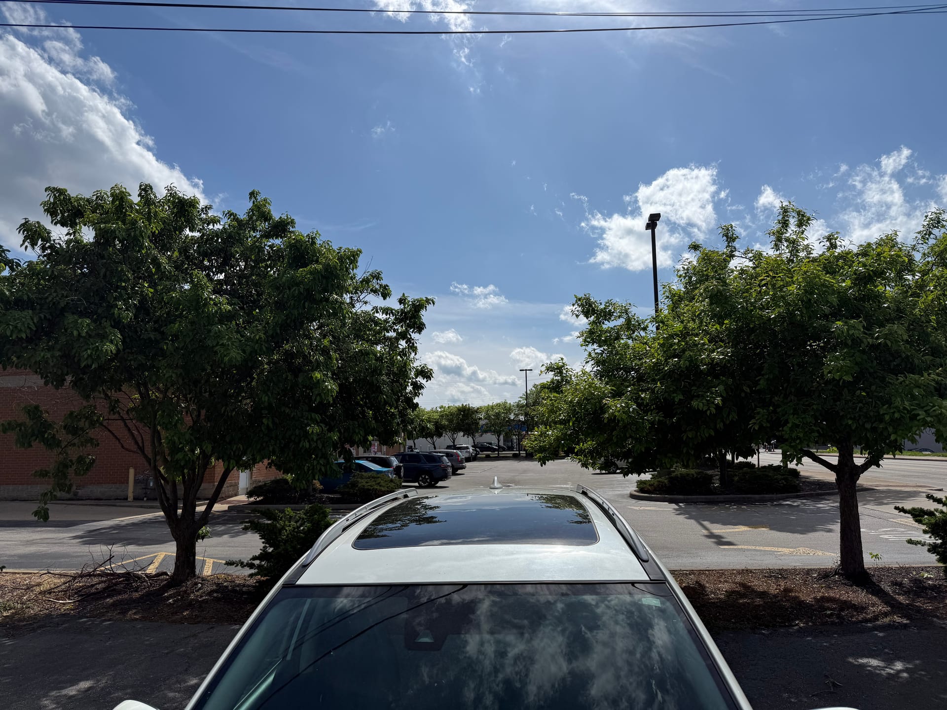 2017 NISSAN ROGUE - Gallery Image