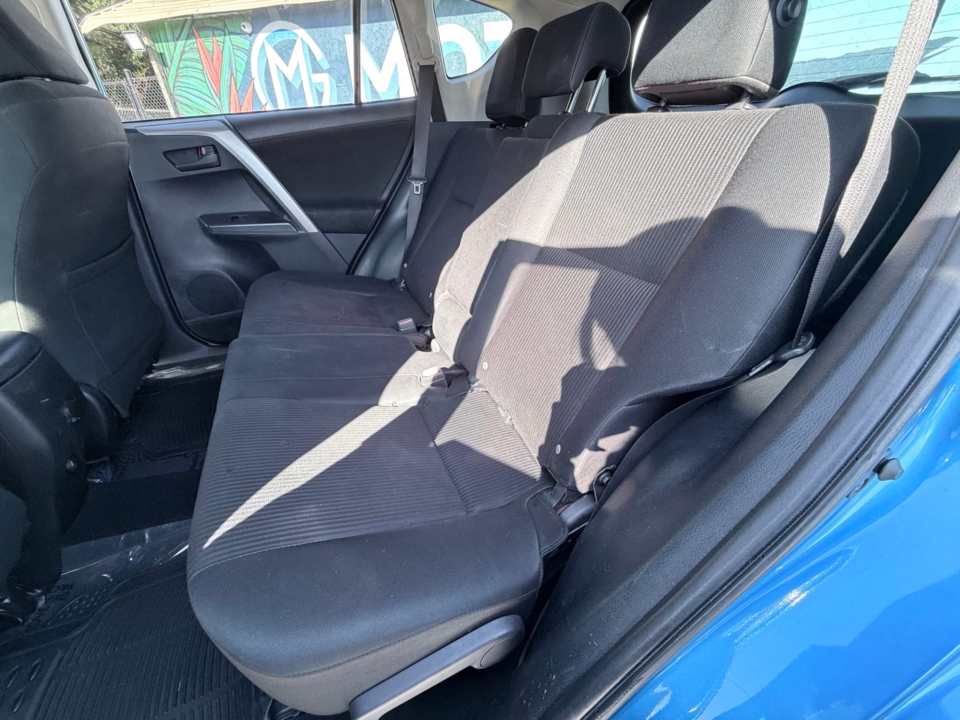 2018 TOYOTA RAV4 - Gallery Image