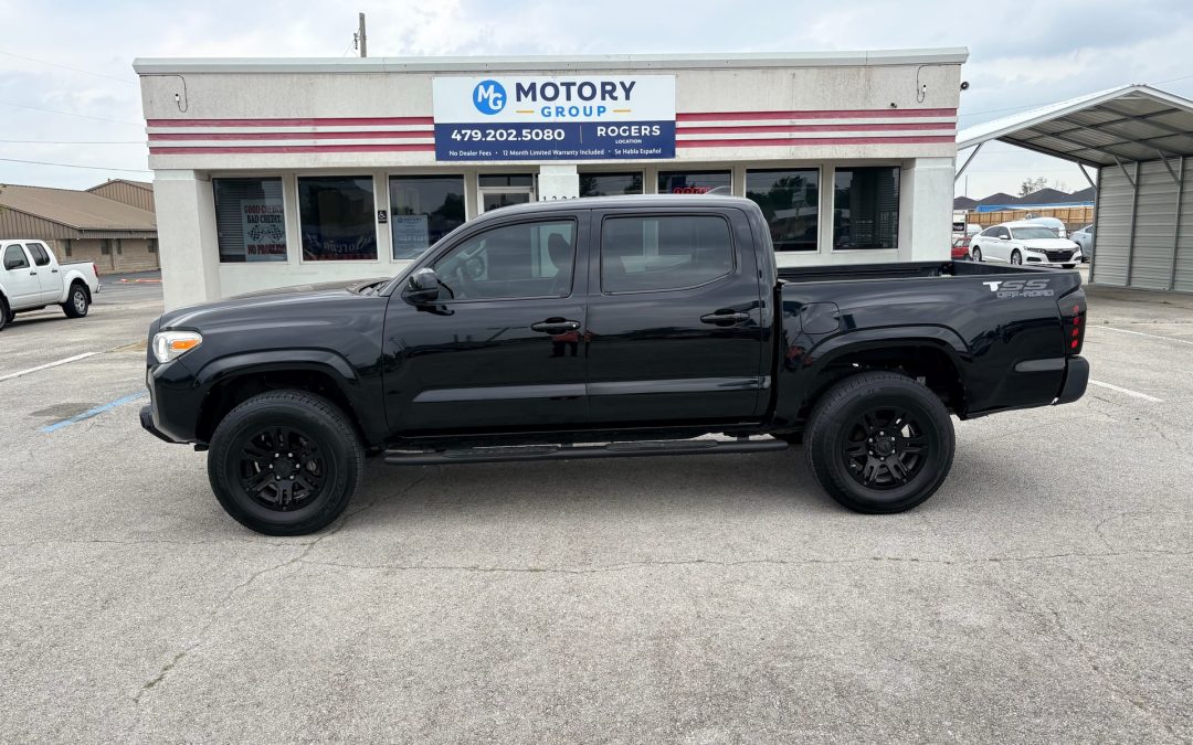 2018 TOYOTA TACOMA