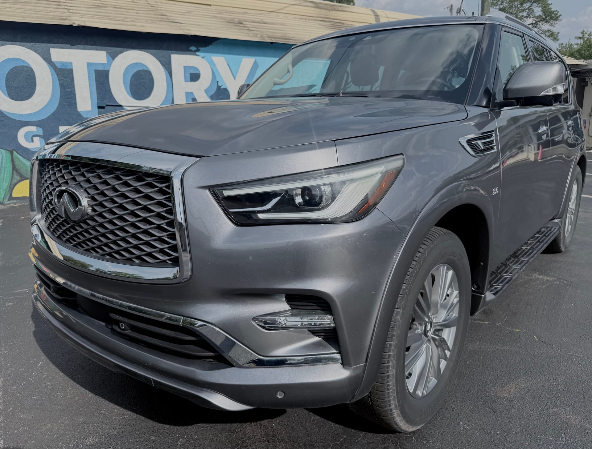 2020 INFINITI QX80 - Gallery Image