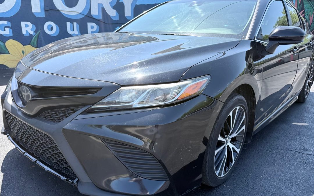 2018 TOYOTA CAMRY