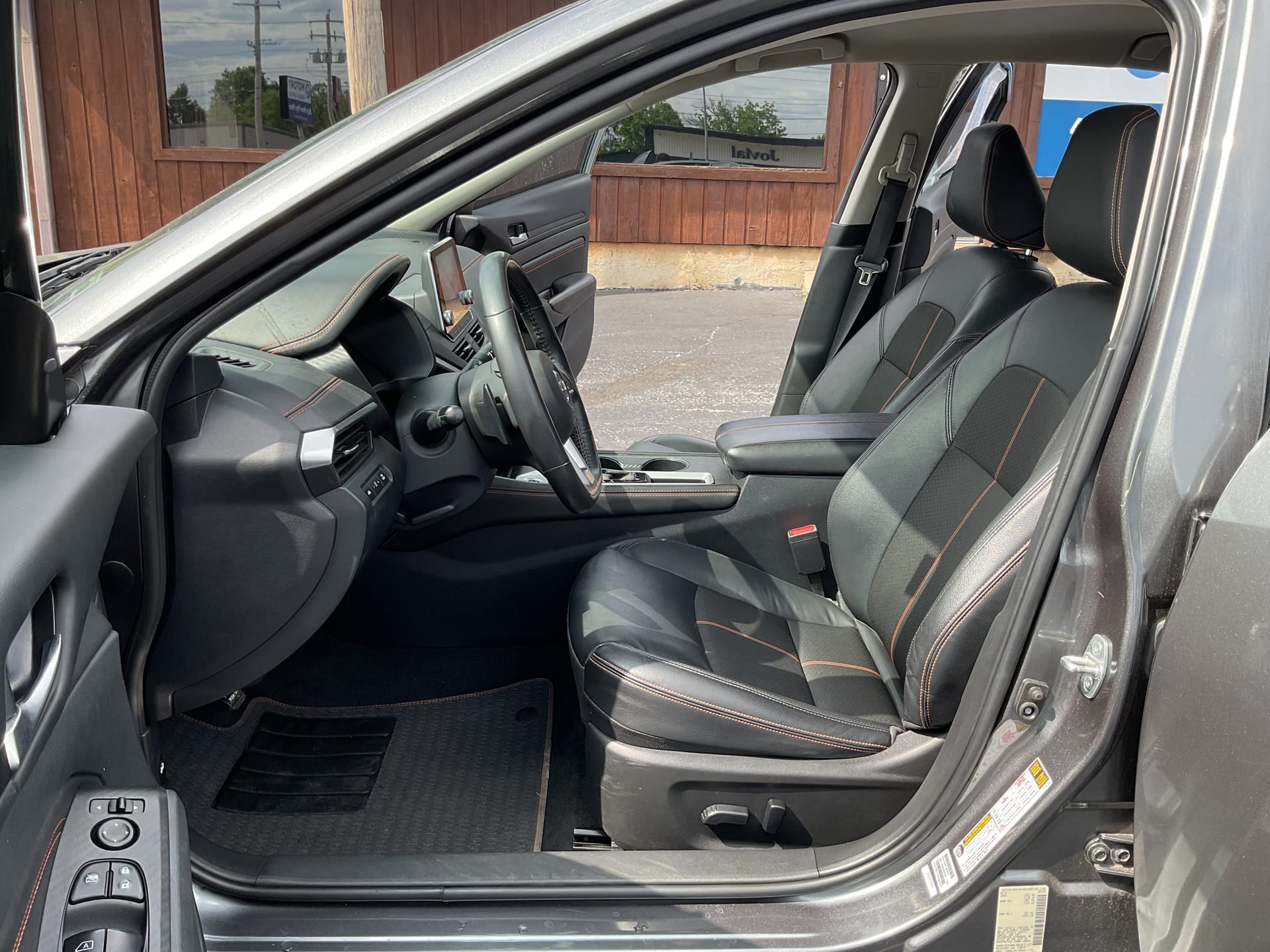 2022 NISSAN ALTIMA - Gallery Image