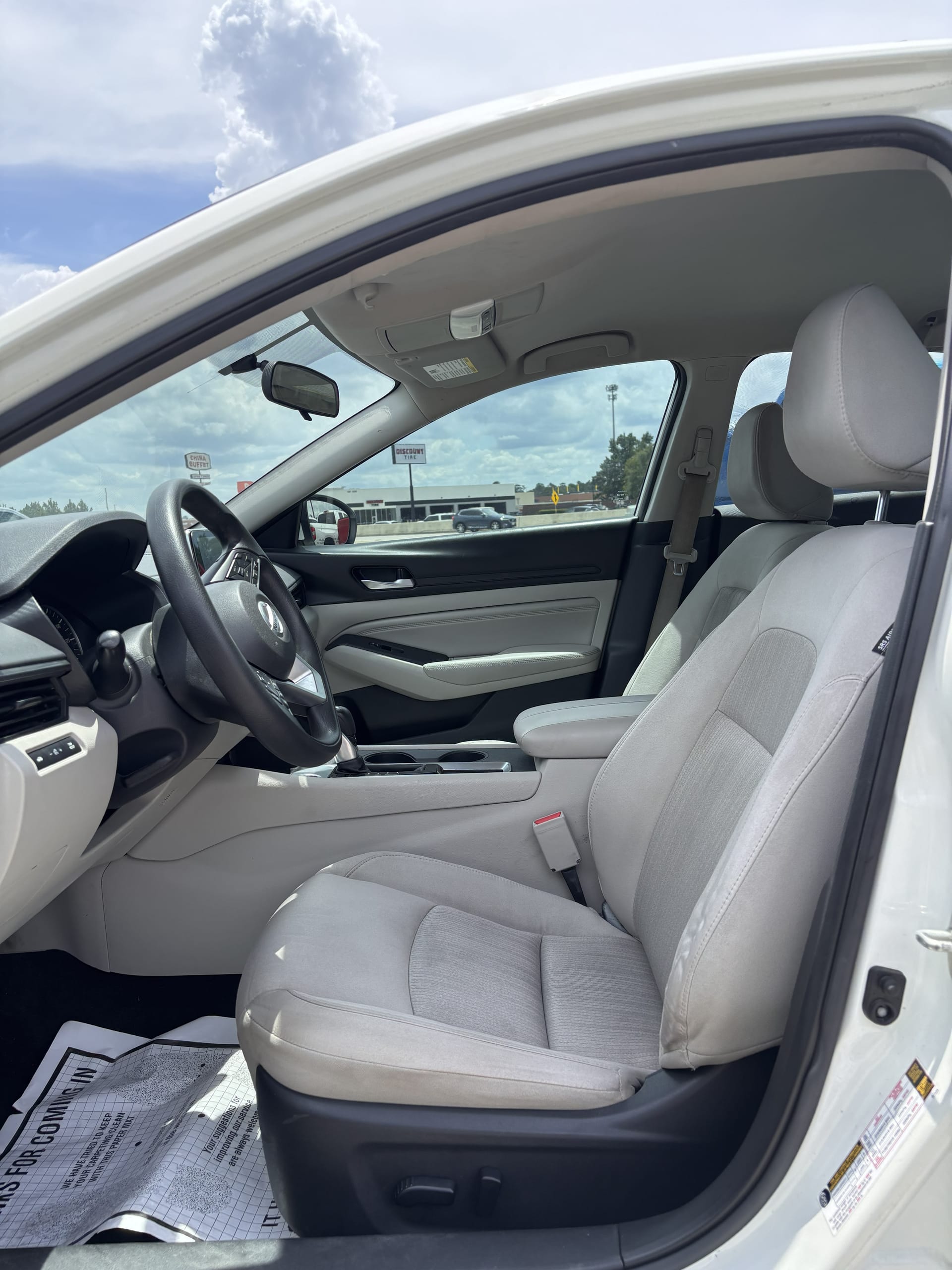 2020 NISSAN ALTIMA - Gallery Image