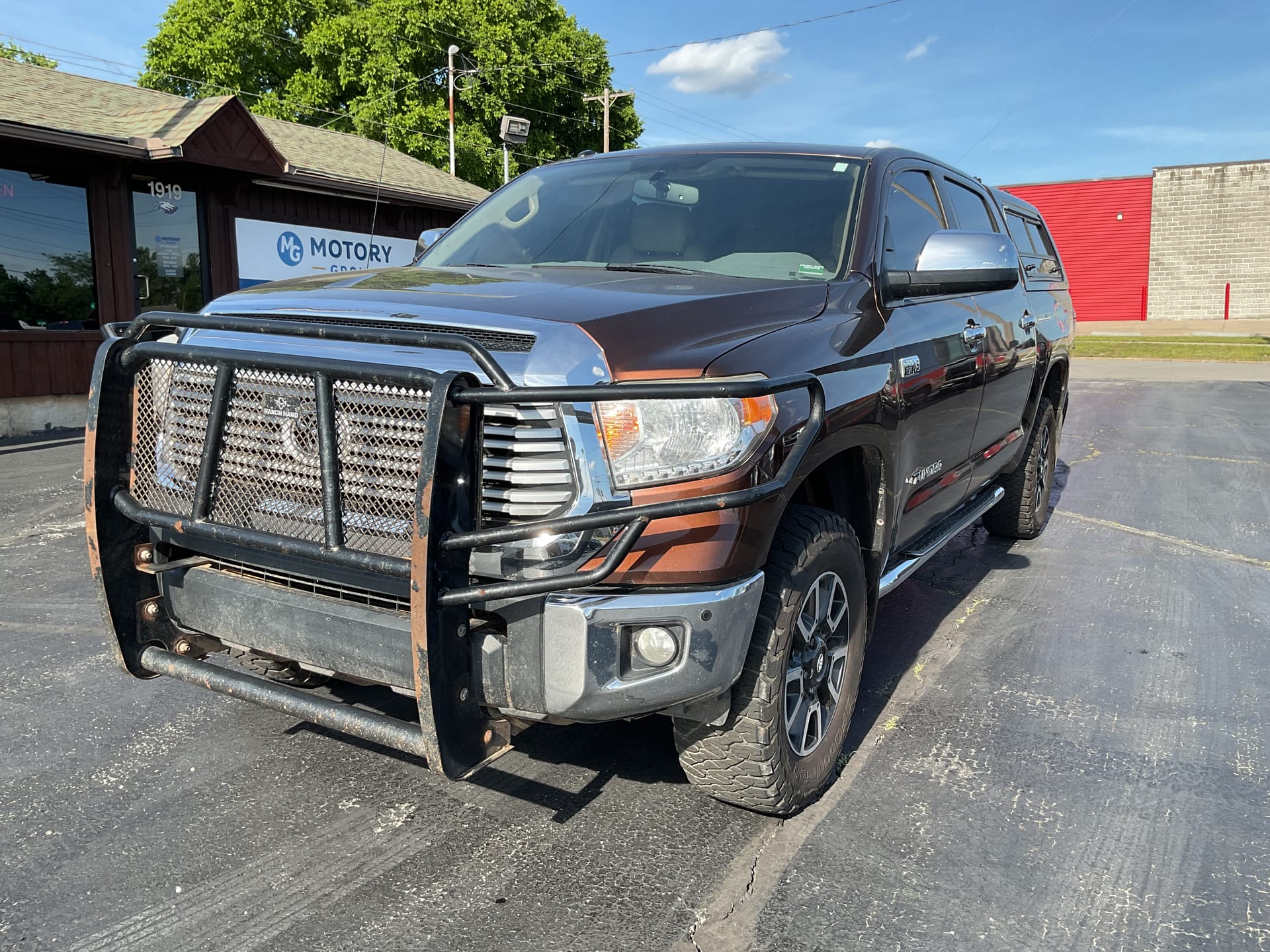2017 TOYOTA TUNDRA - Gallery Image