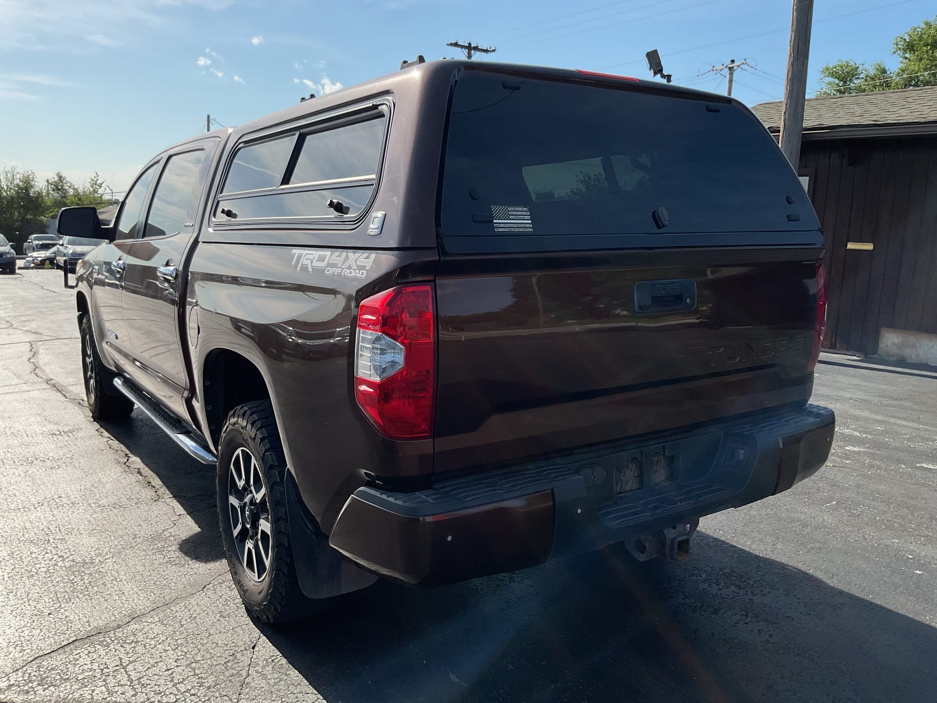 2017 TOYOTA TUNDRA - Gallery Image