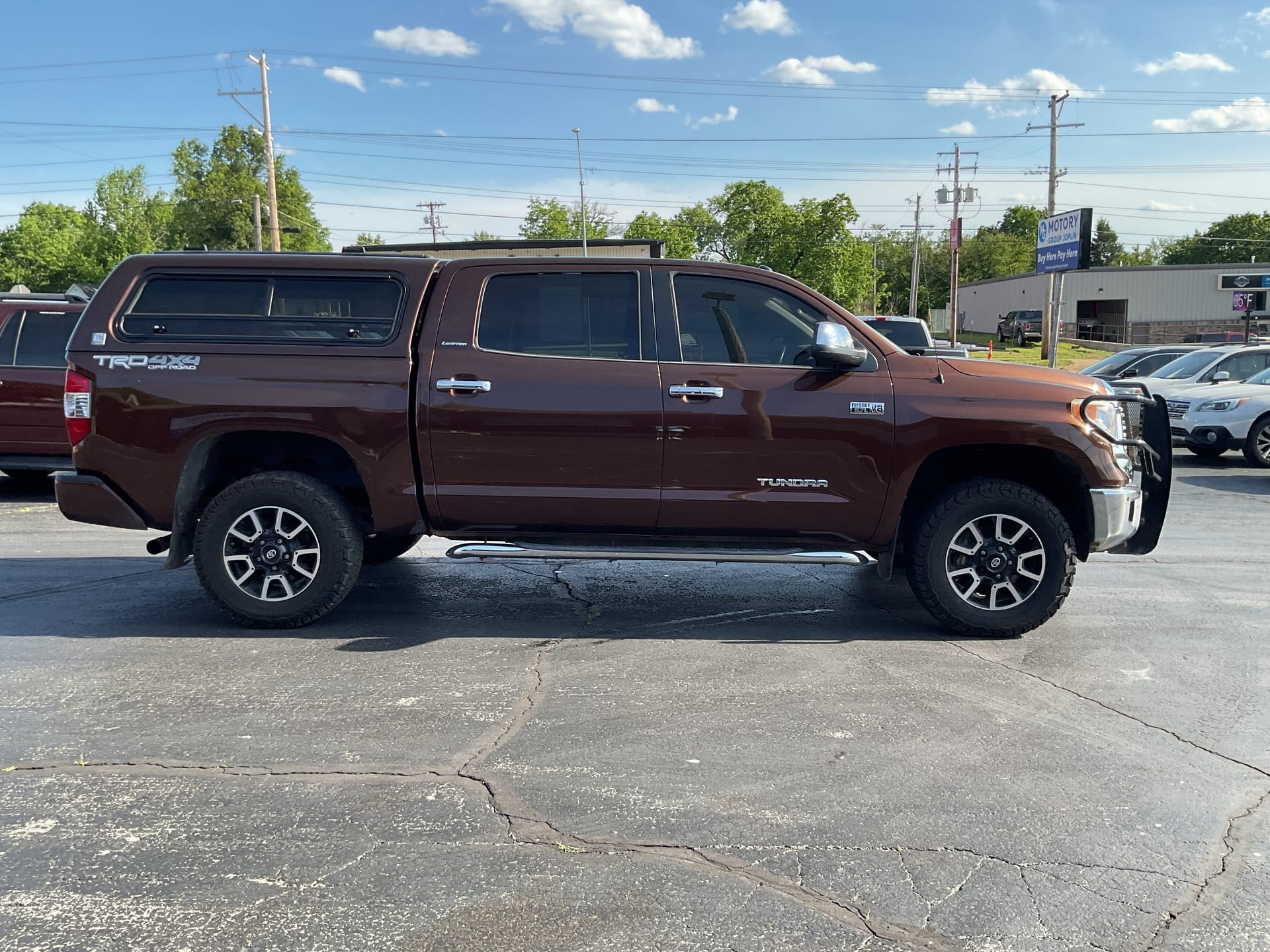 2017 TOYOTA TUNDRA - Gallery Image