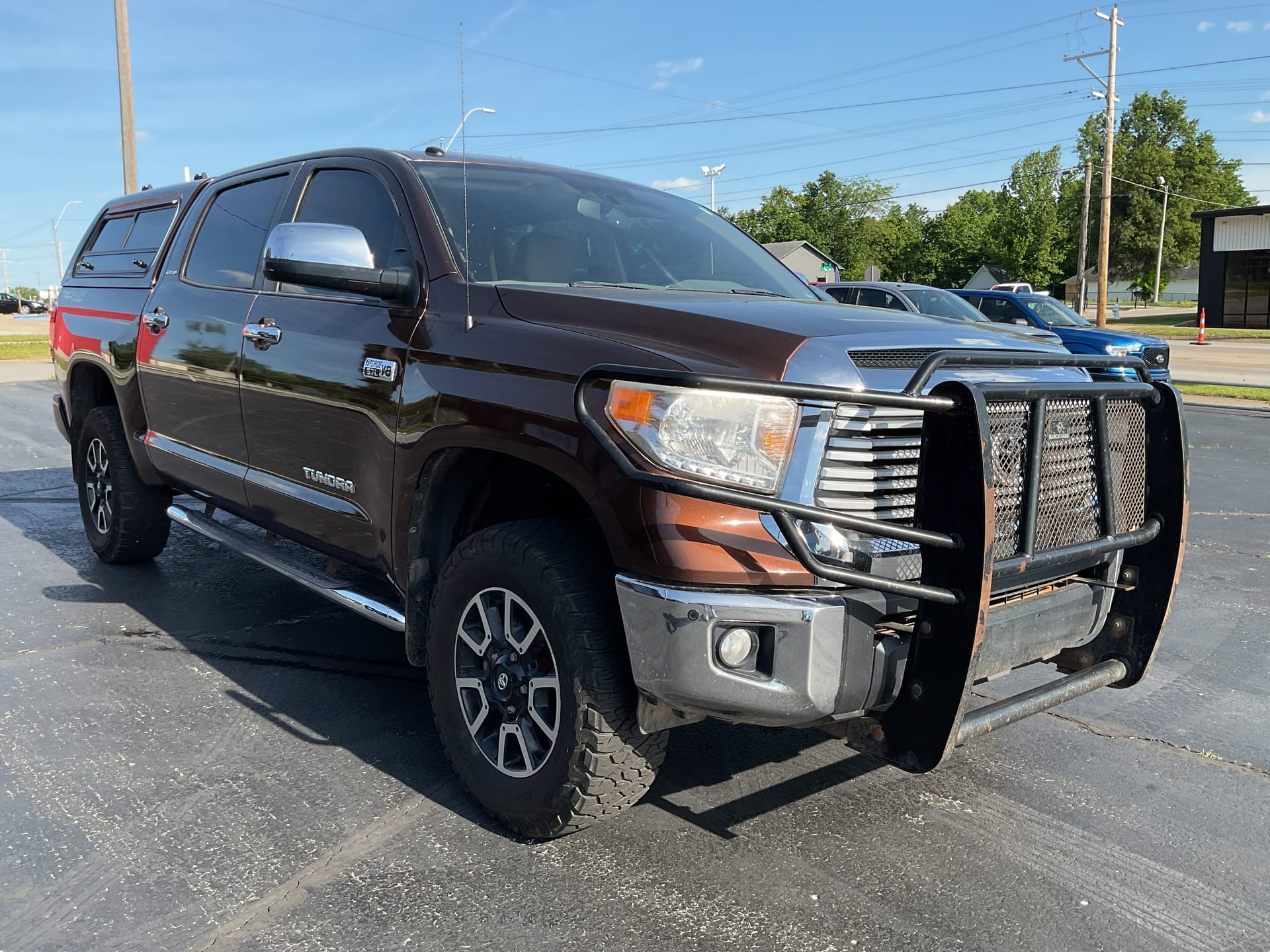 2017 TOYOTA TUNDRA - Gallery Image