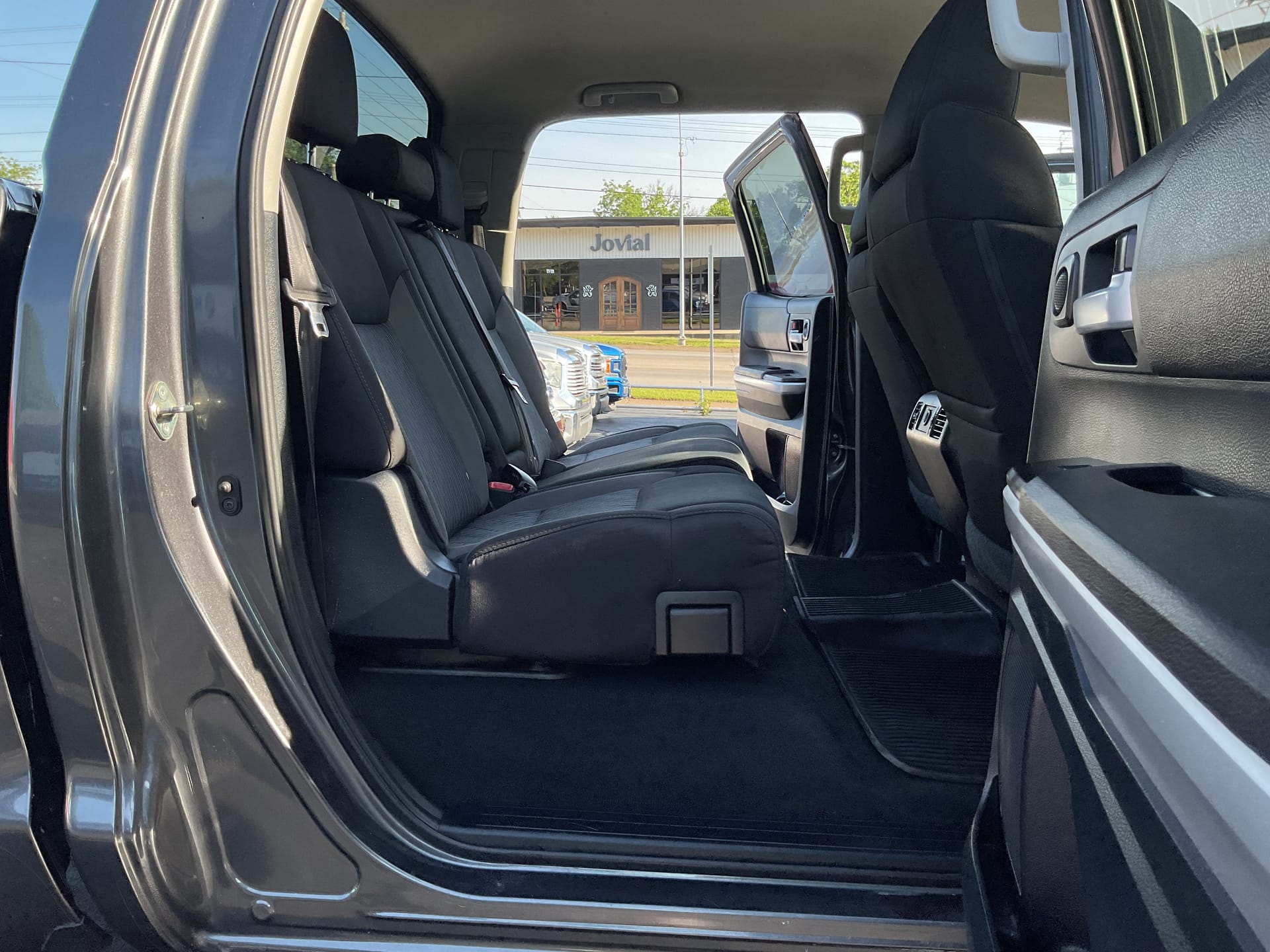 2016 TOYOTA TUNDRA - Gallery Image