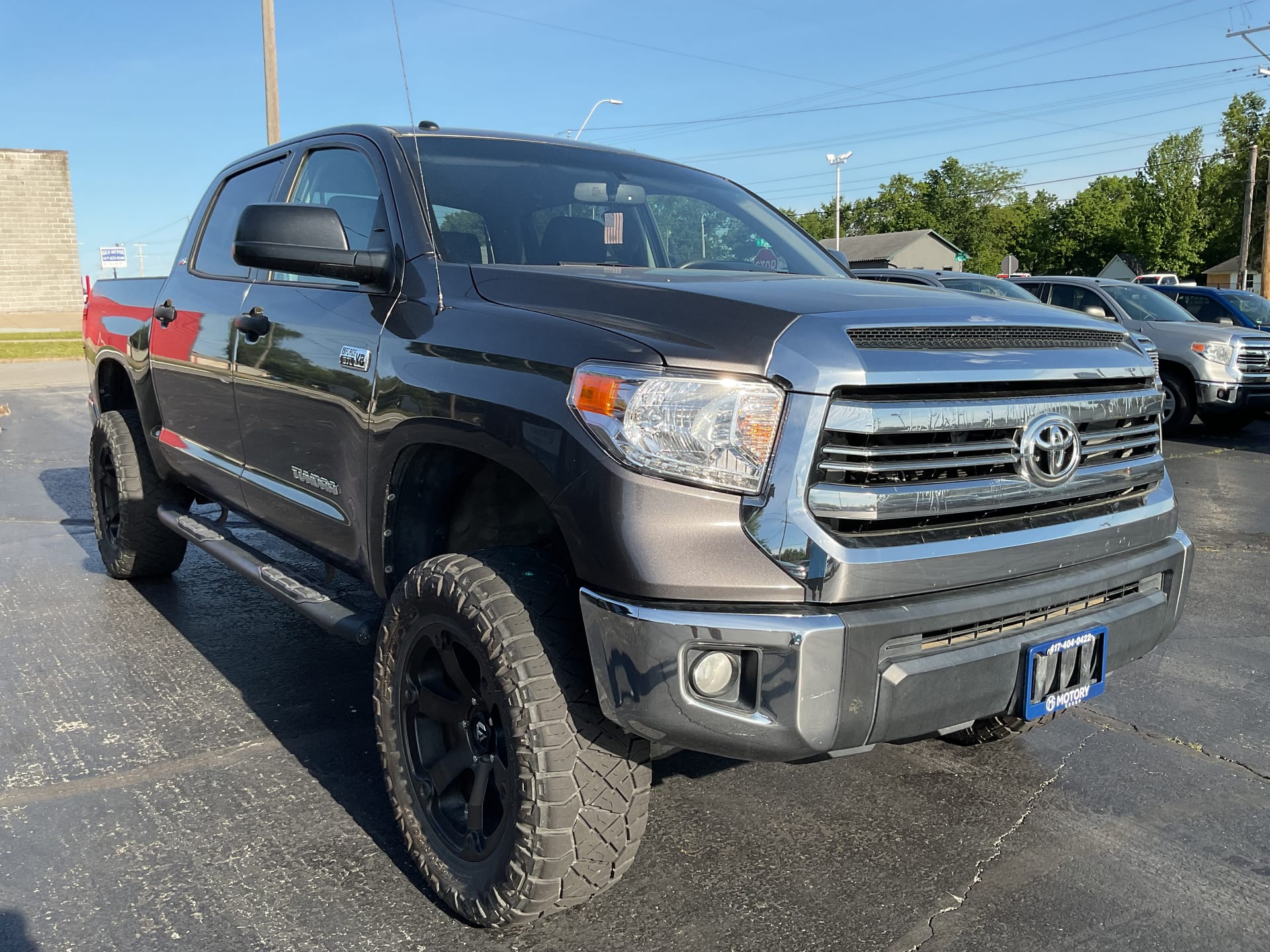 2016 TOYOTA TUNDRA - Gallery Image