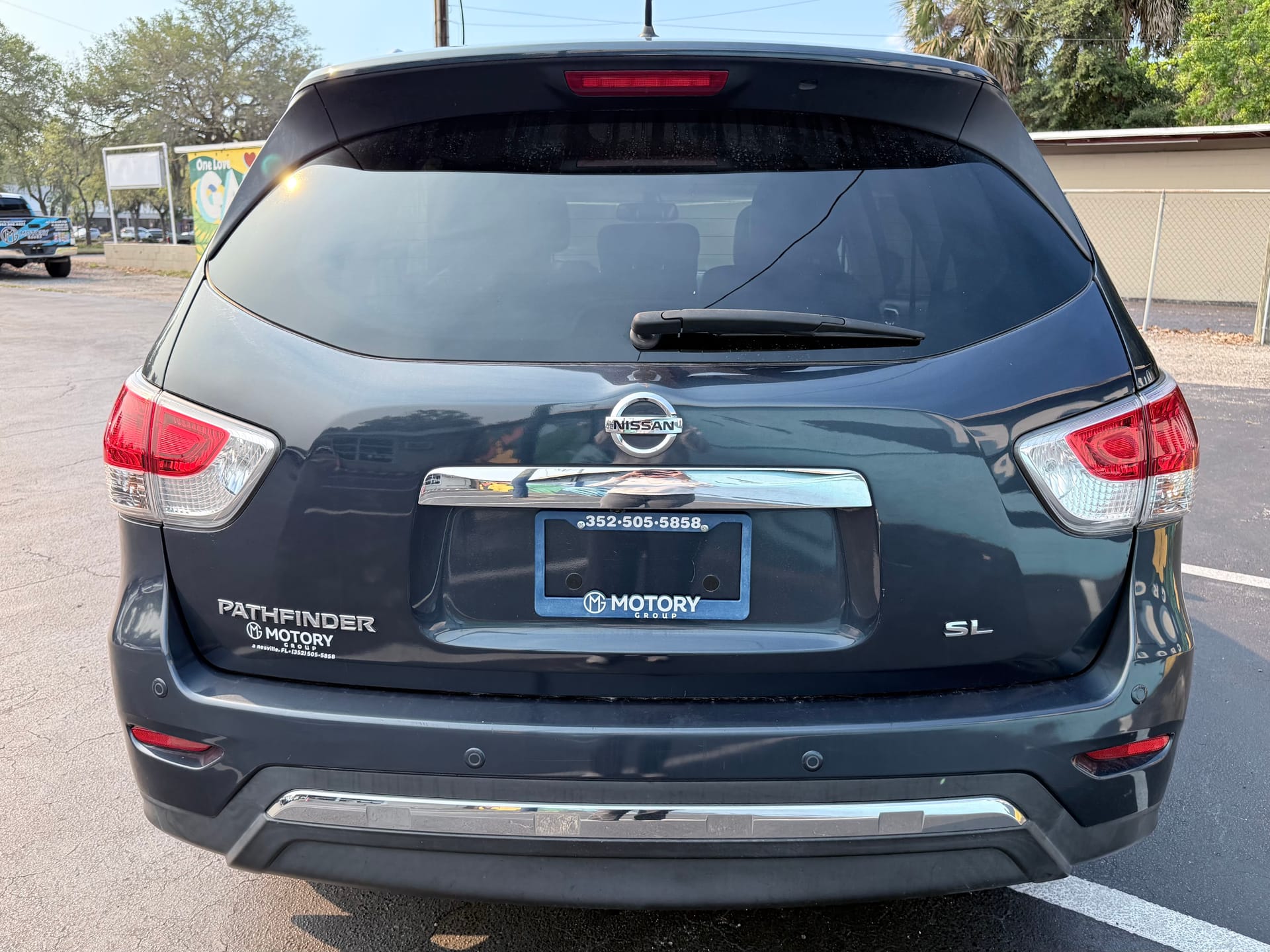 2015 NISSAN PATHFINDER - Gallery Image