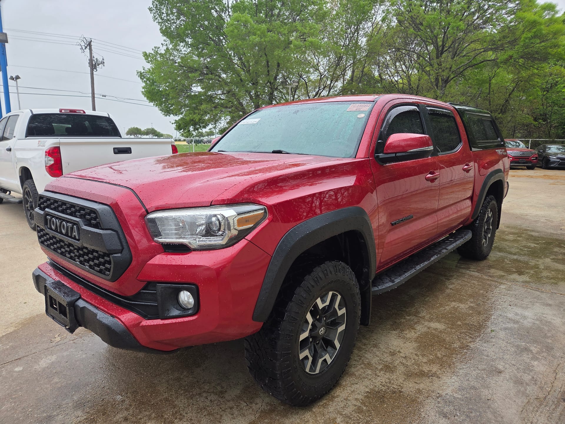2017 TOYOTA TACOMA - Gallery Image