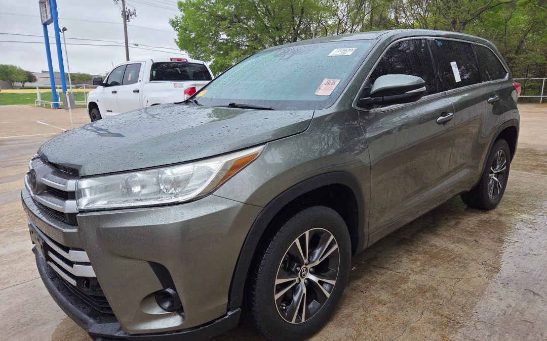 2018 TOYOTA HIGHLANDER