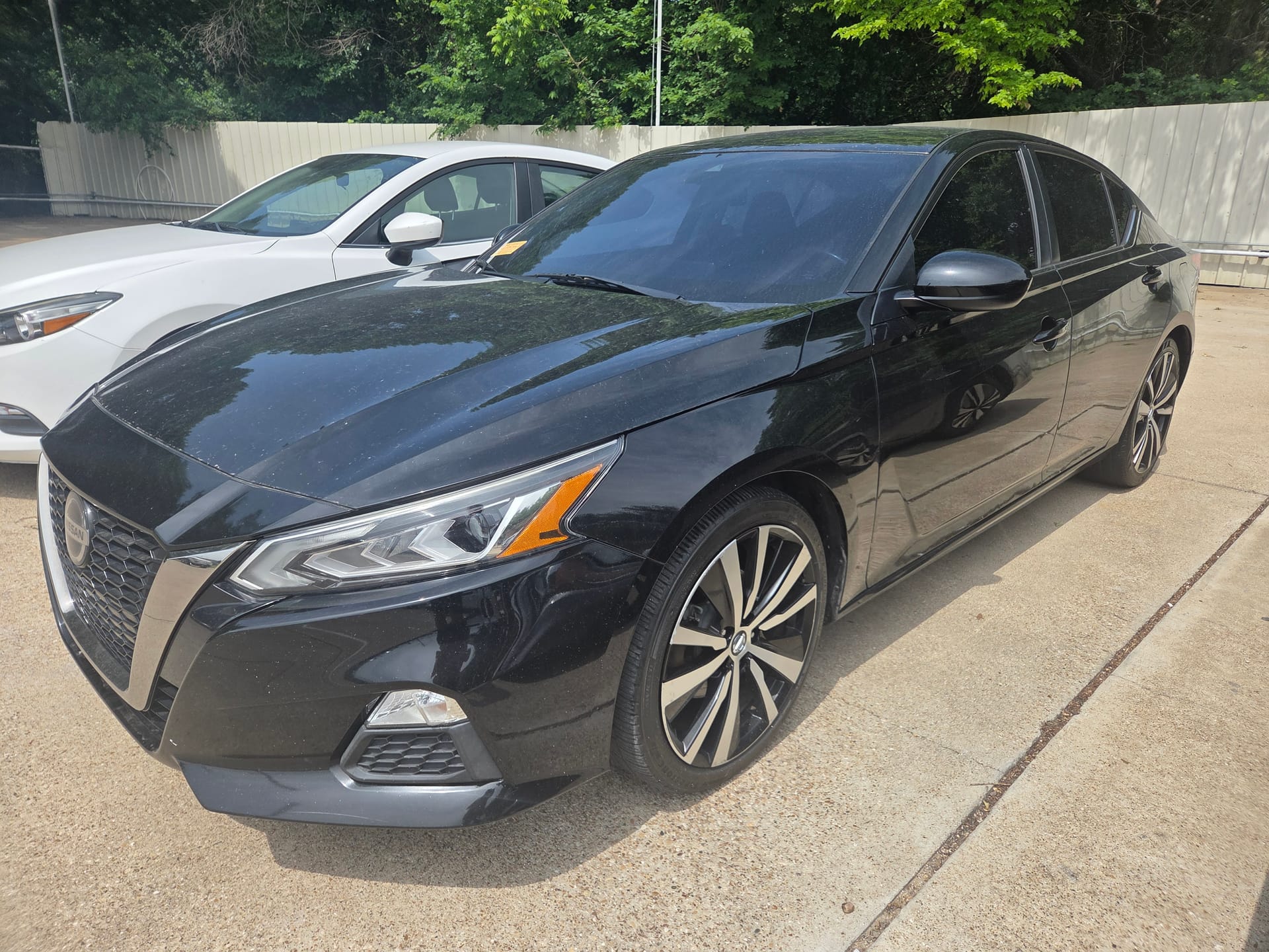 2020 NISSAN ALTIMA - Gallery Image