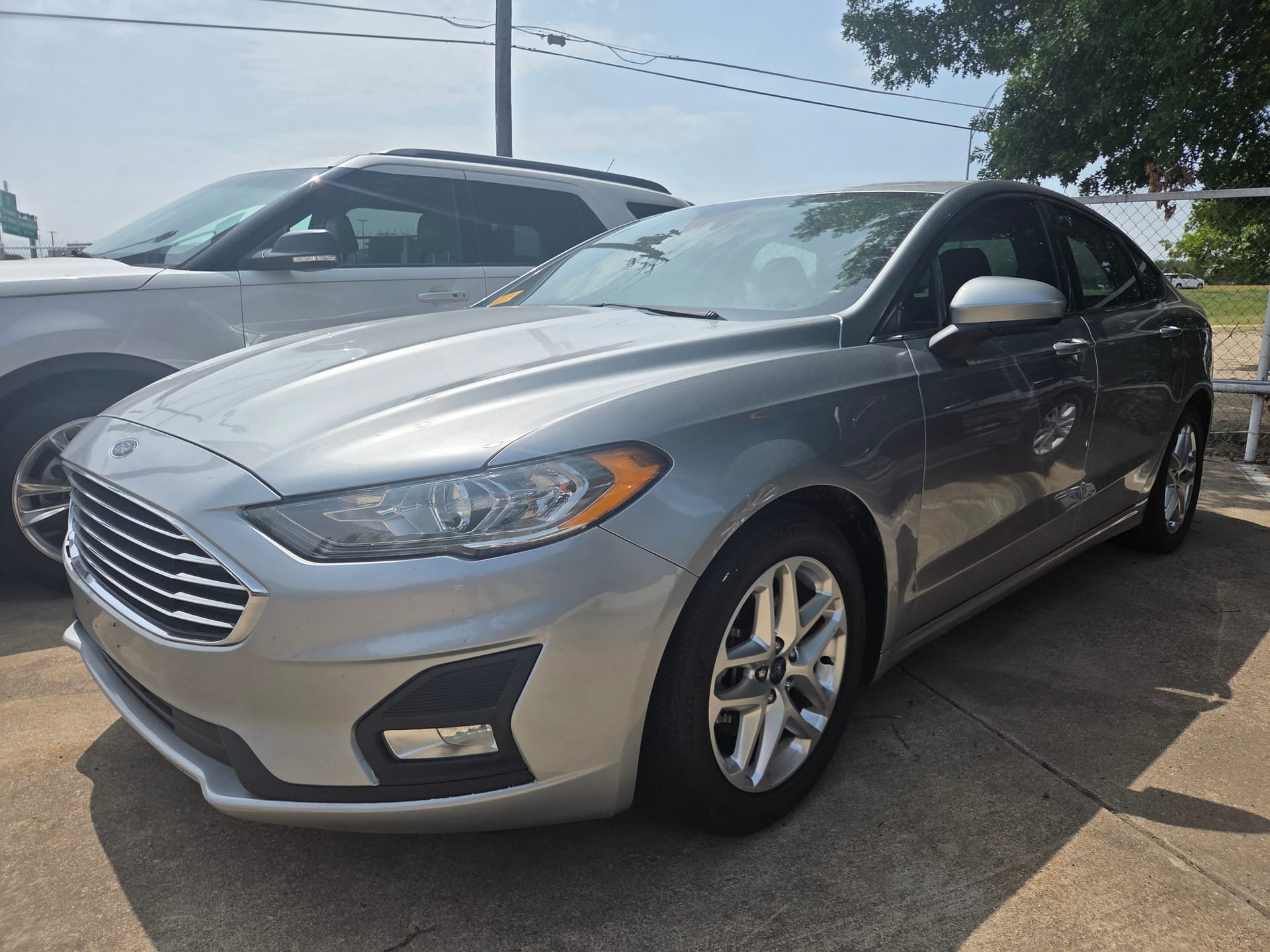 2020 FORD FUSION - Gallery Image