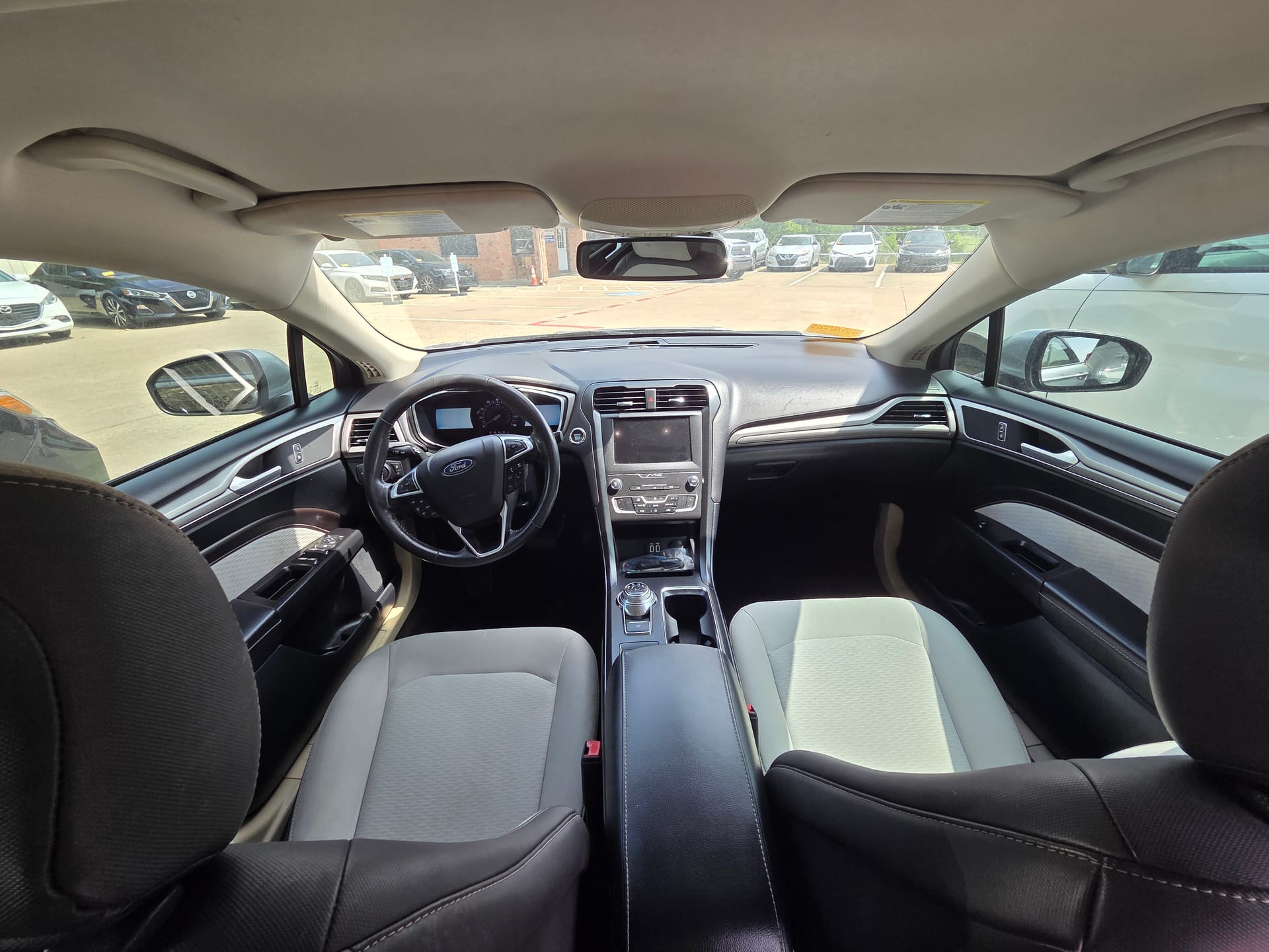 2020 FORD FUSION - Gallery Image