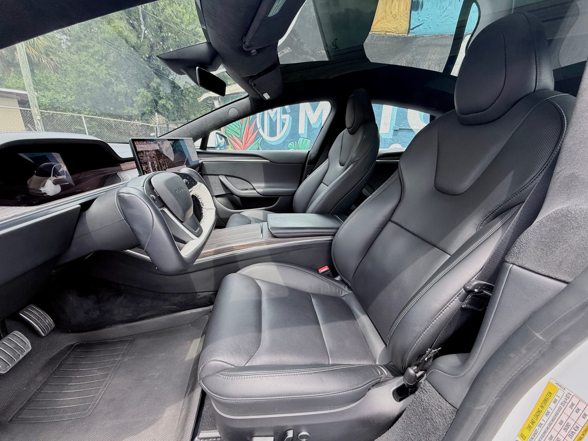 2022 TESLA MODEL S - Gallery Image