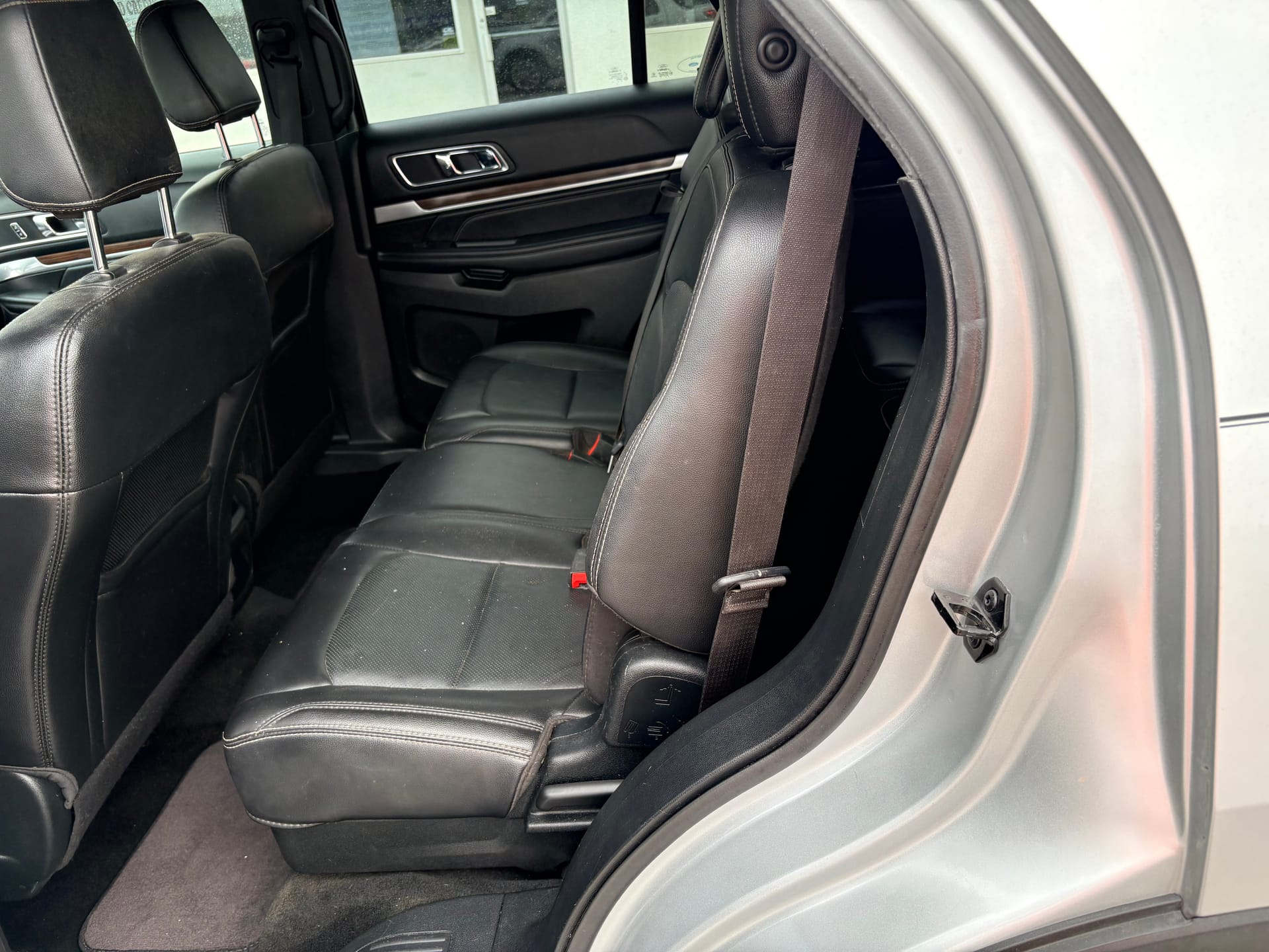 2018 FORD EXPLORER - Gallery Image