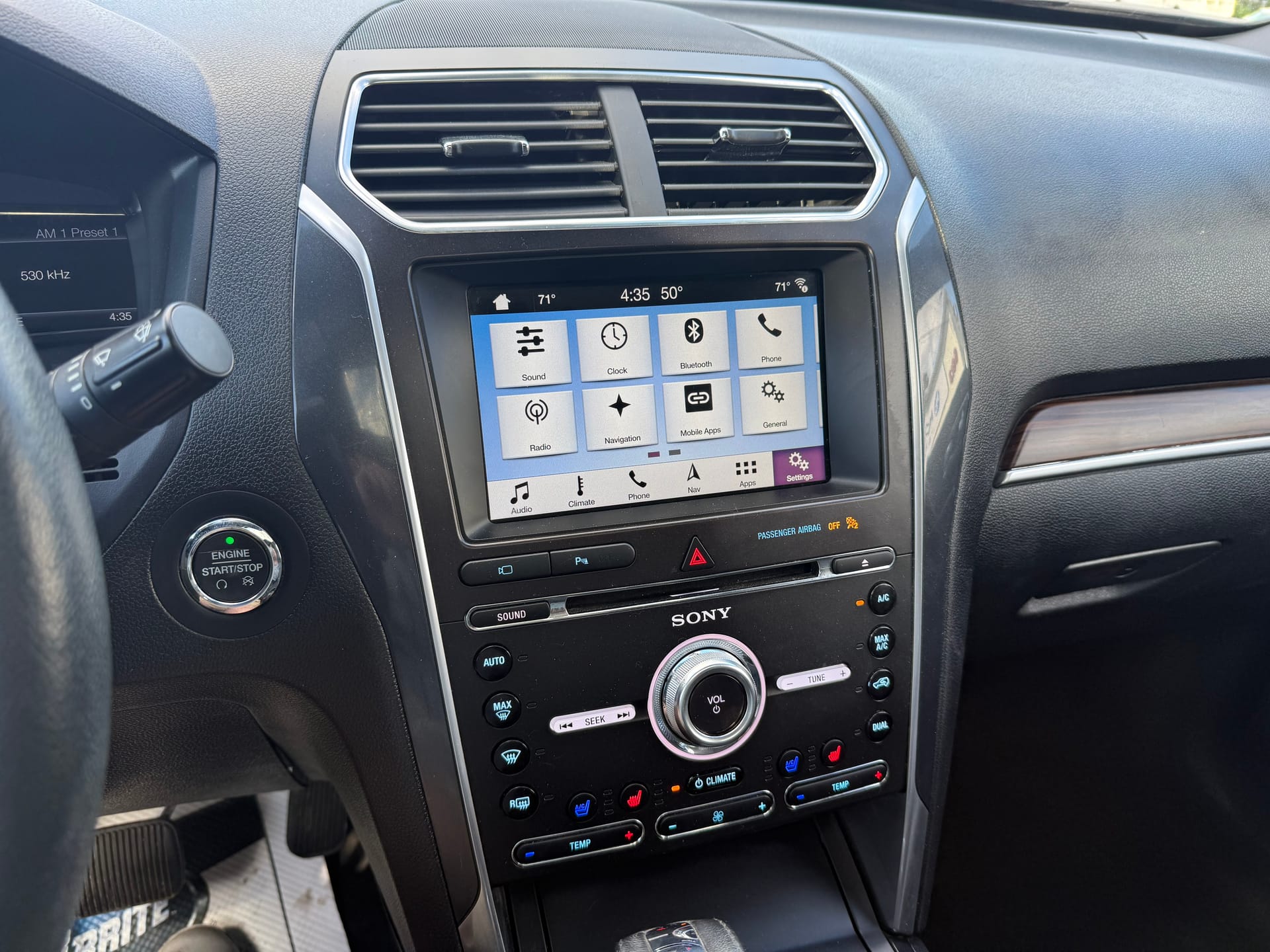 2018 FORD EXPLORER - Gallery Image