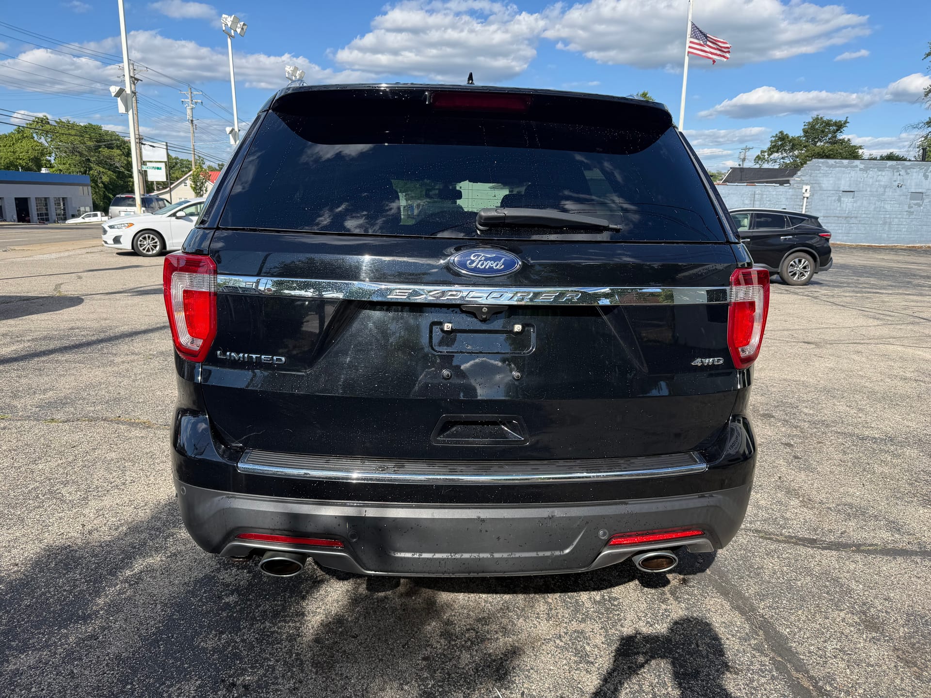 2018 FORD EXPLORER - Gallery Image