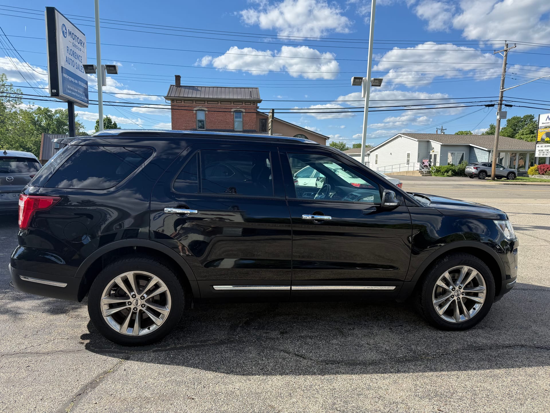 2018 FORD EXPLORER - Gallery Image