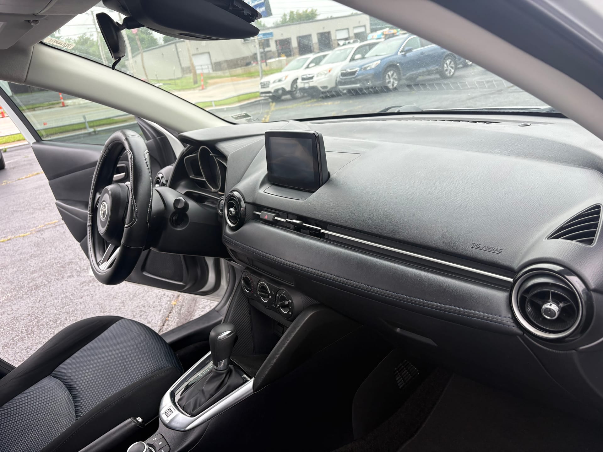2019 TOYOTA YARIS - Gallery Image