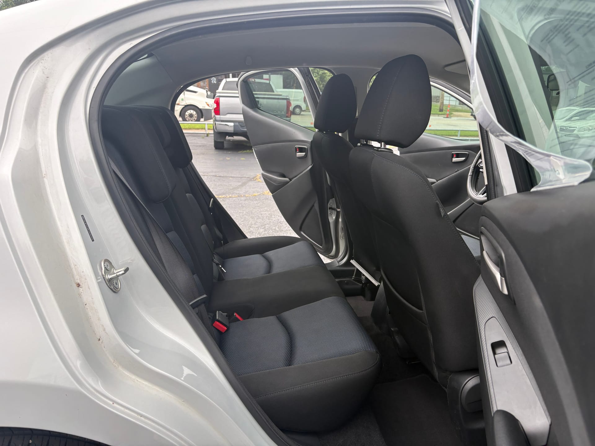2019 TOYOTA YARIS - Gallery Image