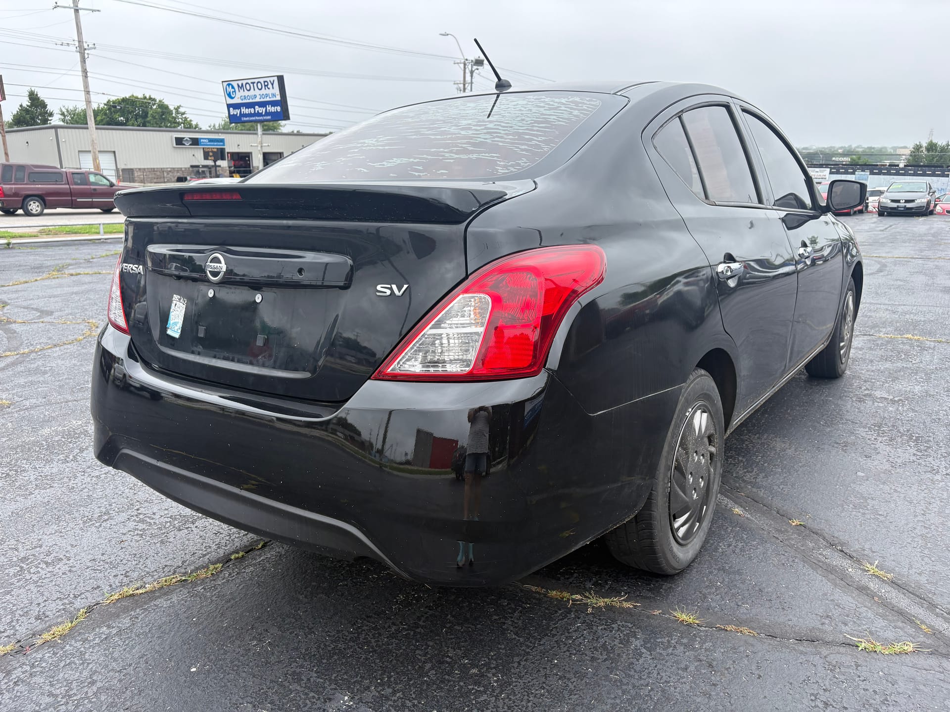 2019 NISSAN VERSA - Gallery Image