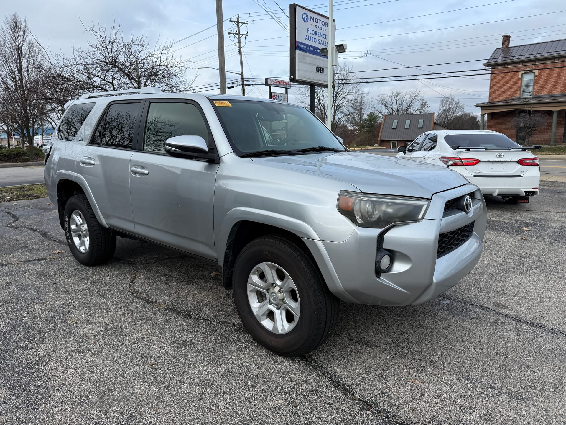 2017 TOYOTA 4RUNNER - Gallery Image