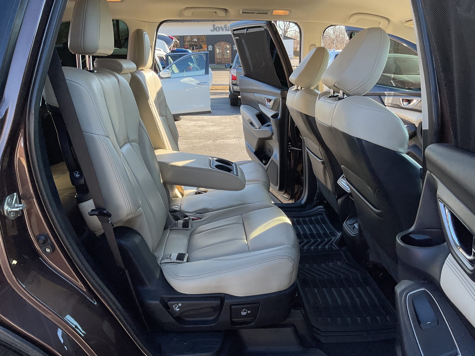 2019 SUBARU ASCENT - Gallery Image