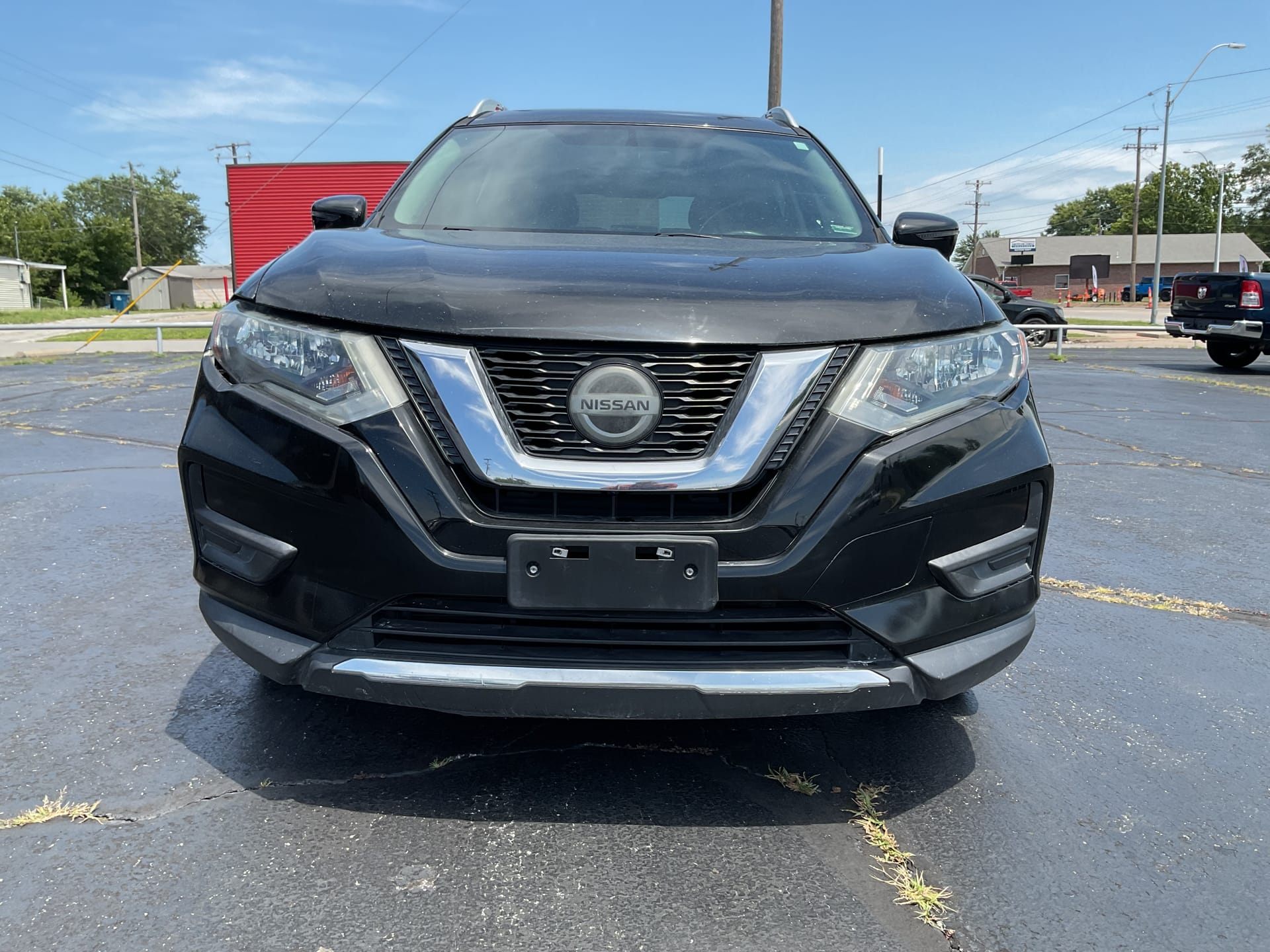2018 NISSAN ROGUE - Gallery Image
